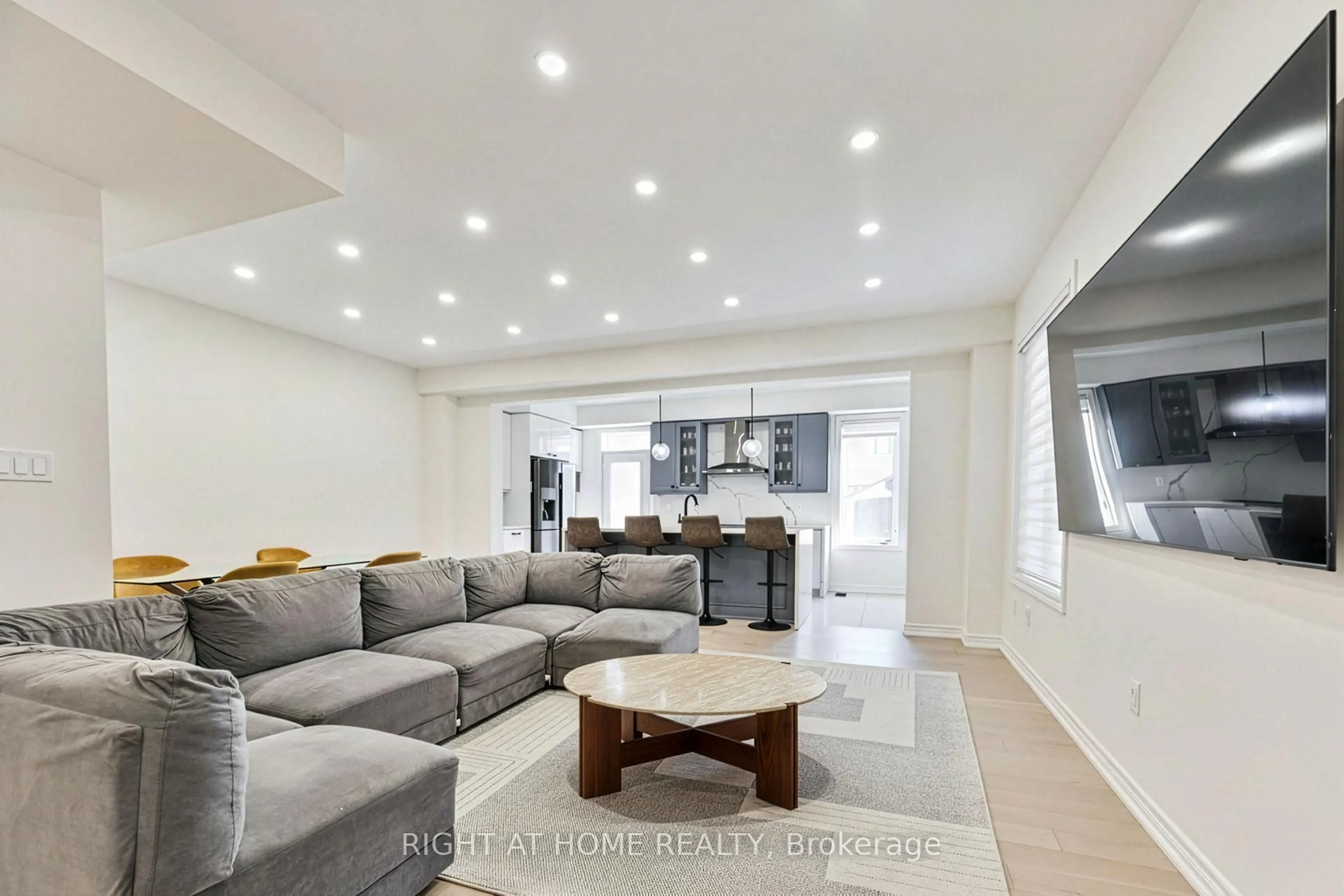 Living room with furniture, unknown for 80 Conarty Cres, Whitby Ontario L1P 0L4