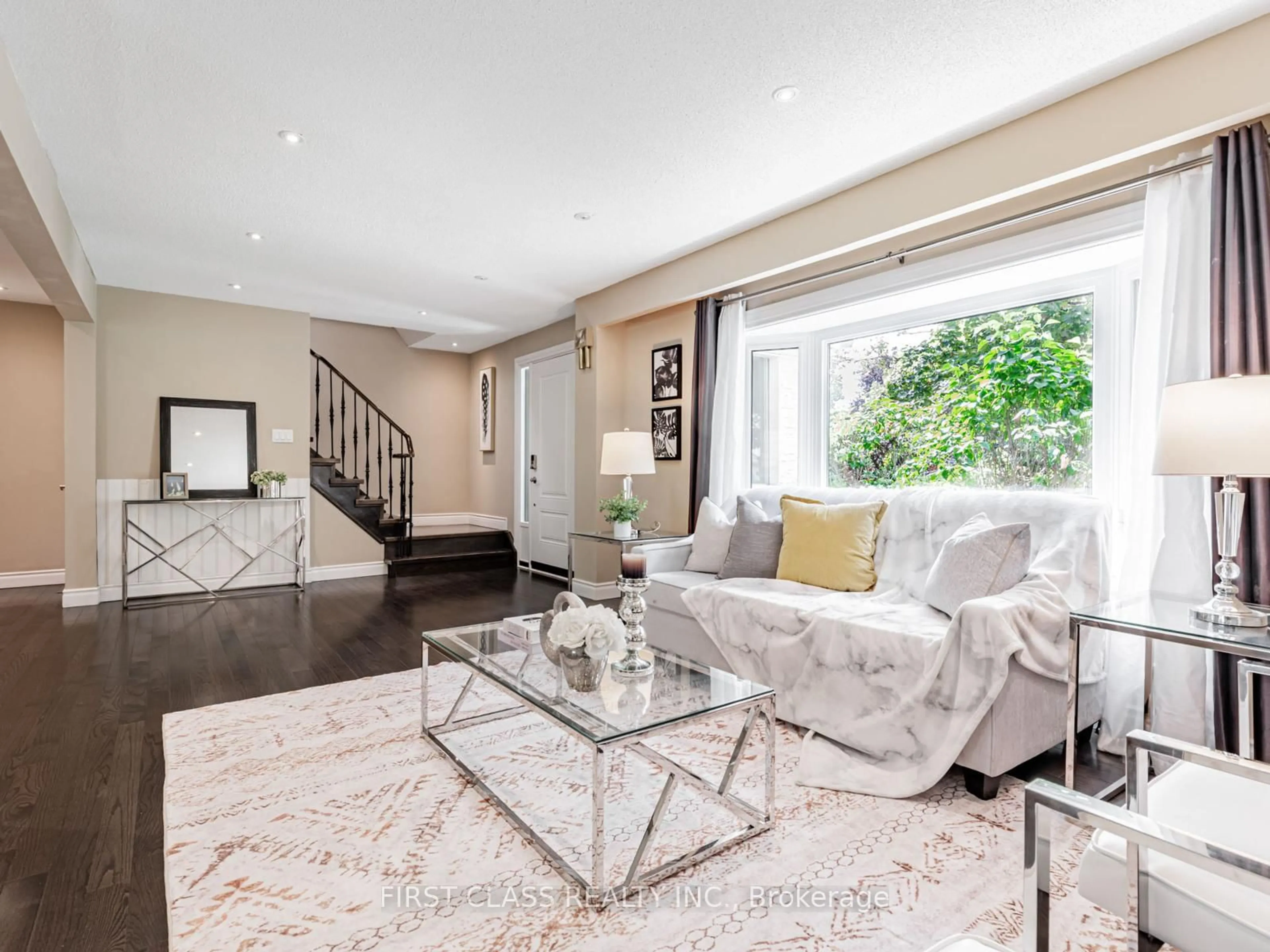 Living room with furniture, unknown for 97 Bridlewood Blvd, Toronto Ontario M1T 1R2