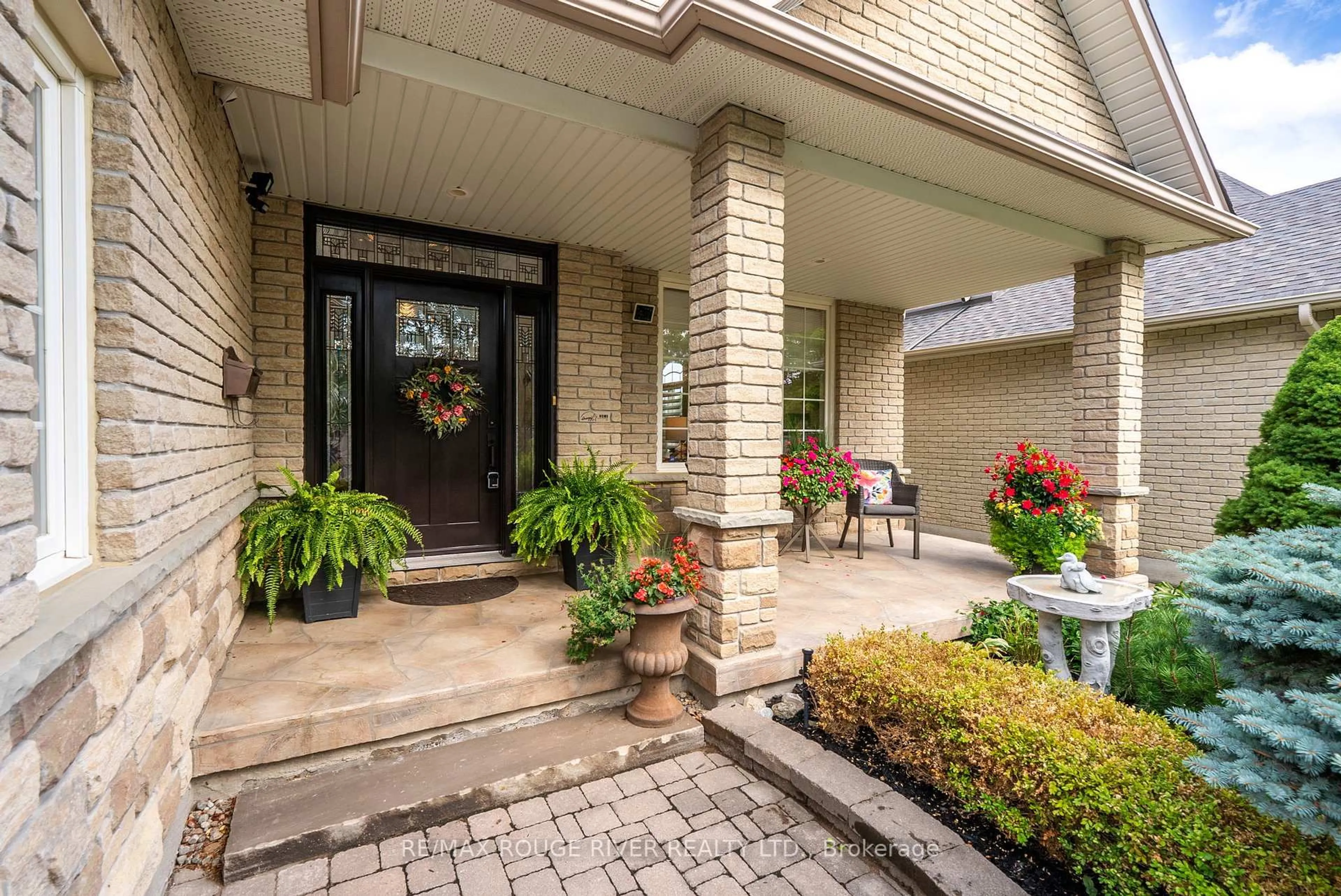 Unknown for 350 Raike Dr, Oshawa Ontario L1L 0B1