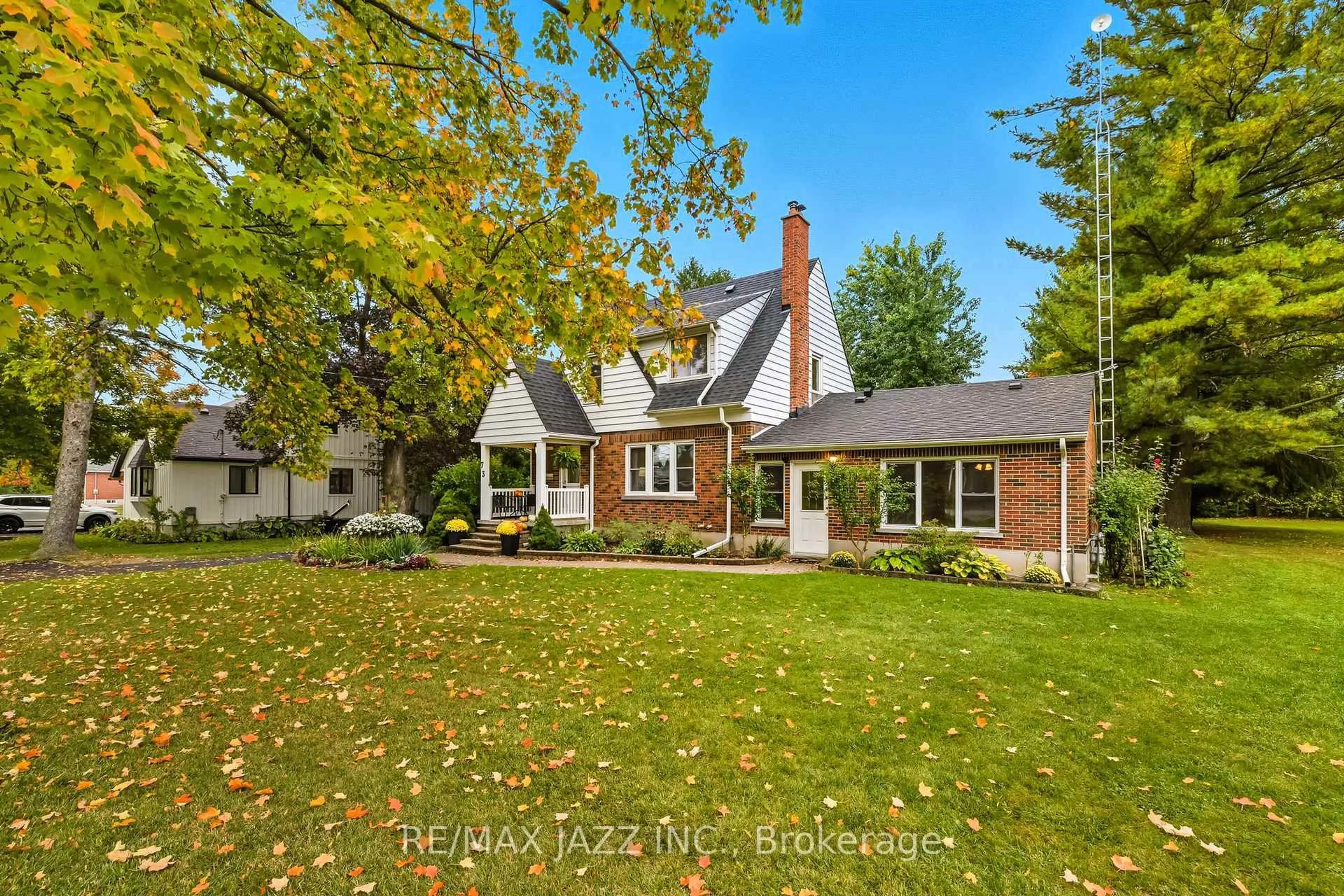 Home with brick exterior material, street for 73 Columbus Rd, Oshawa Ontario L1H 0G3