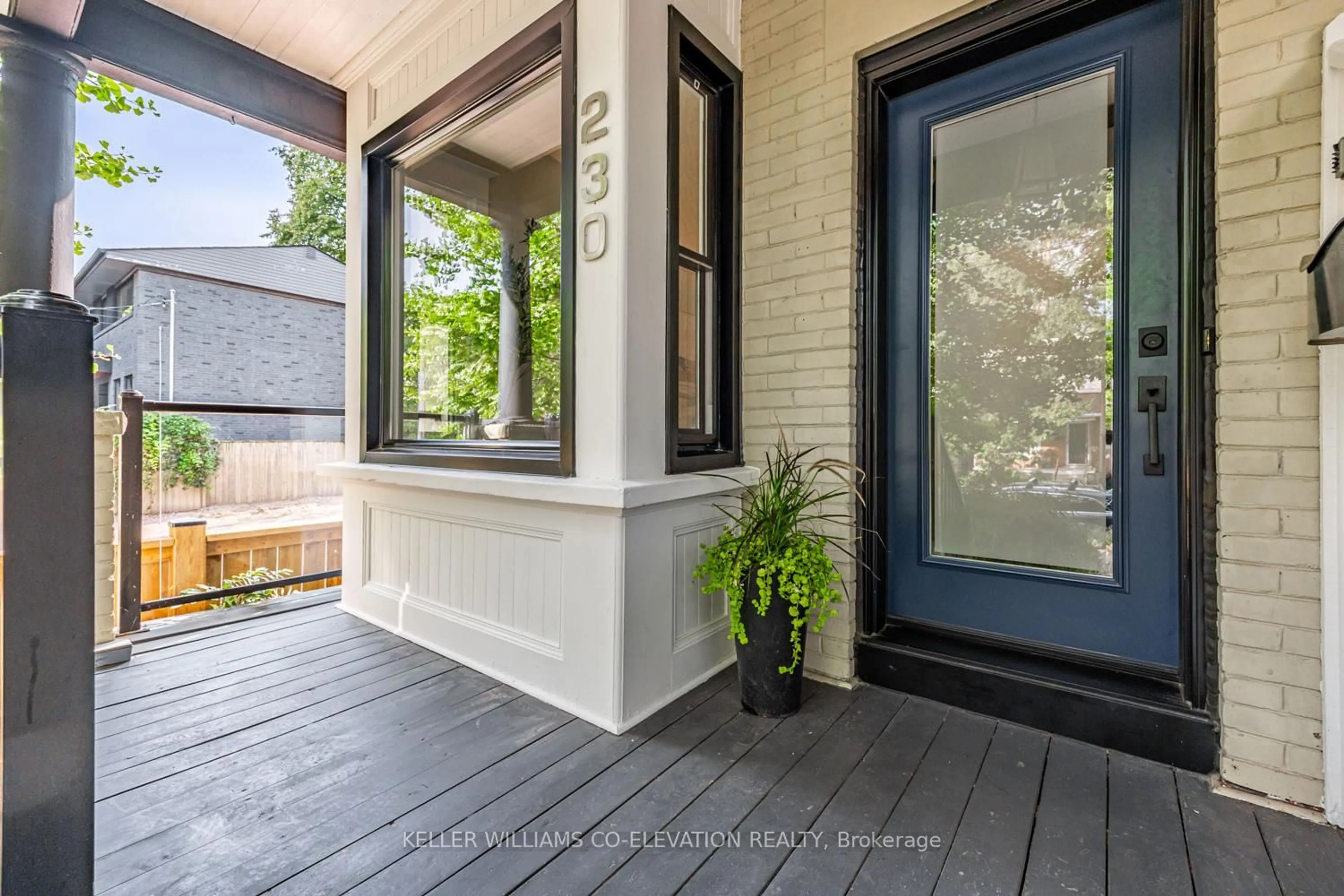 Indoor entryway for 230 Ashdale Ave, Toronto Ontario M4L 2Y9