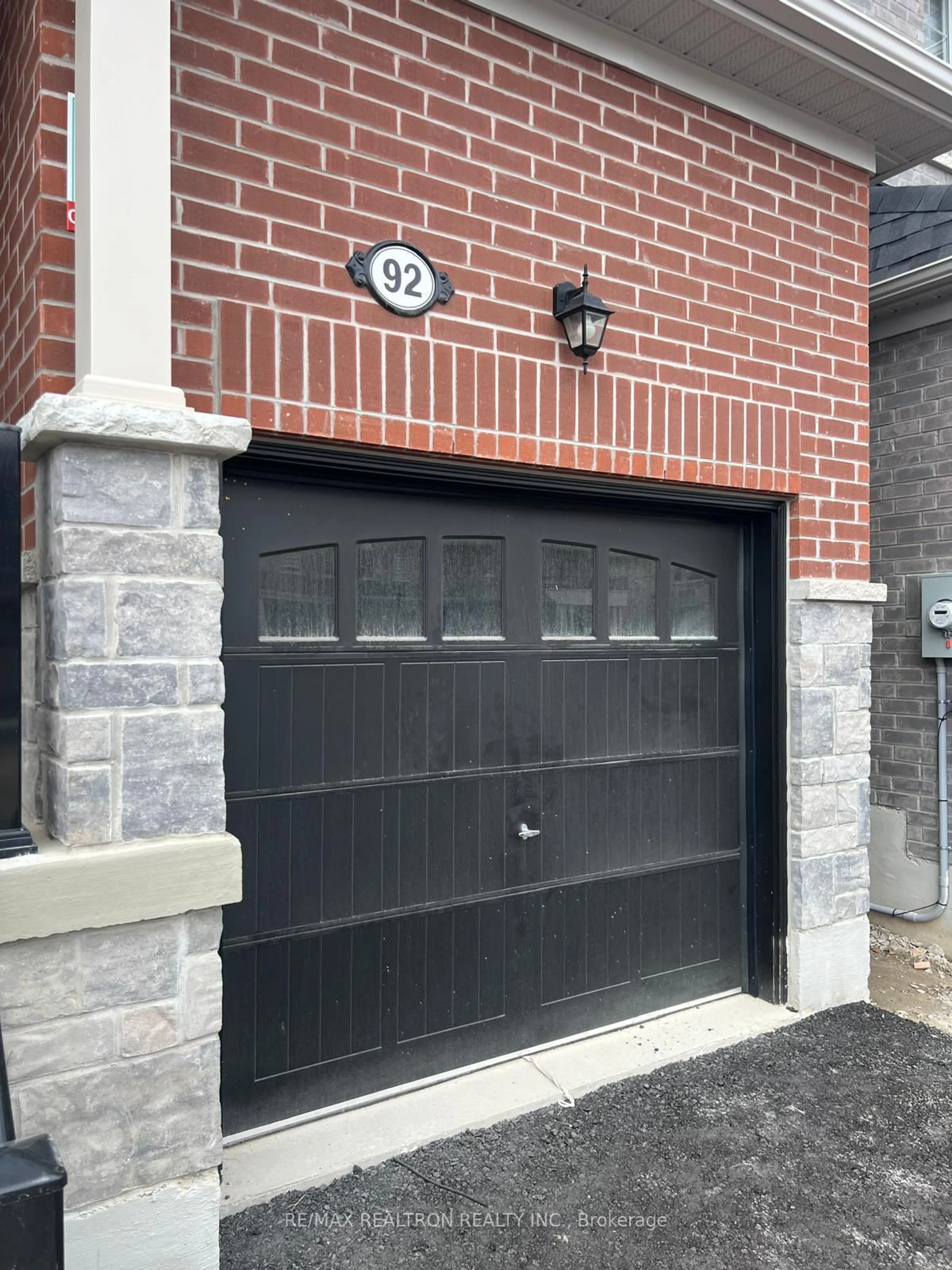 Home with brick exterior material, street for 92 Robin Tr, Scugog Ontario L9L 1T5