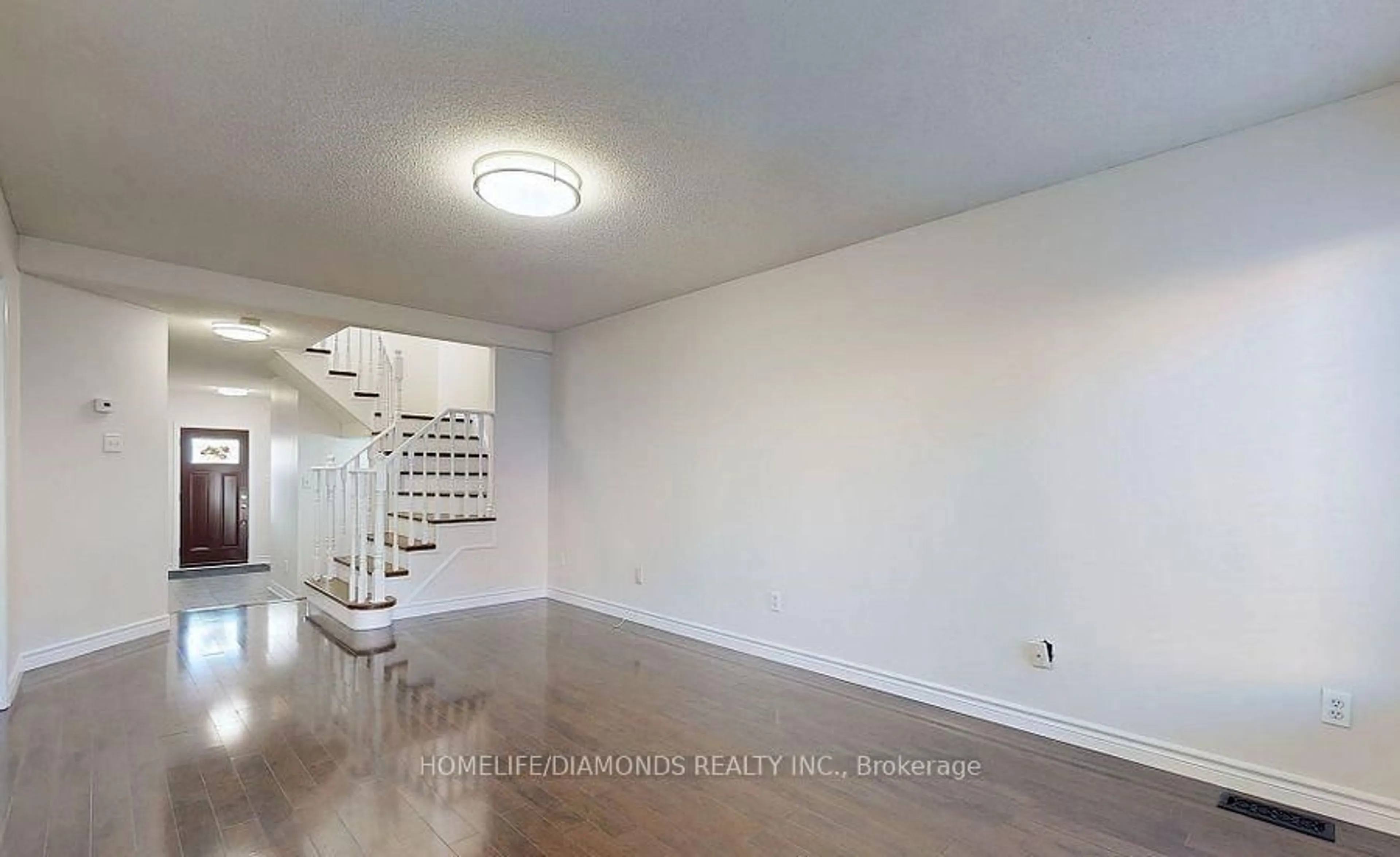 A pic of a room for 106 Stokely Cres, Whitby Ontario L1N 9S9