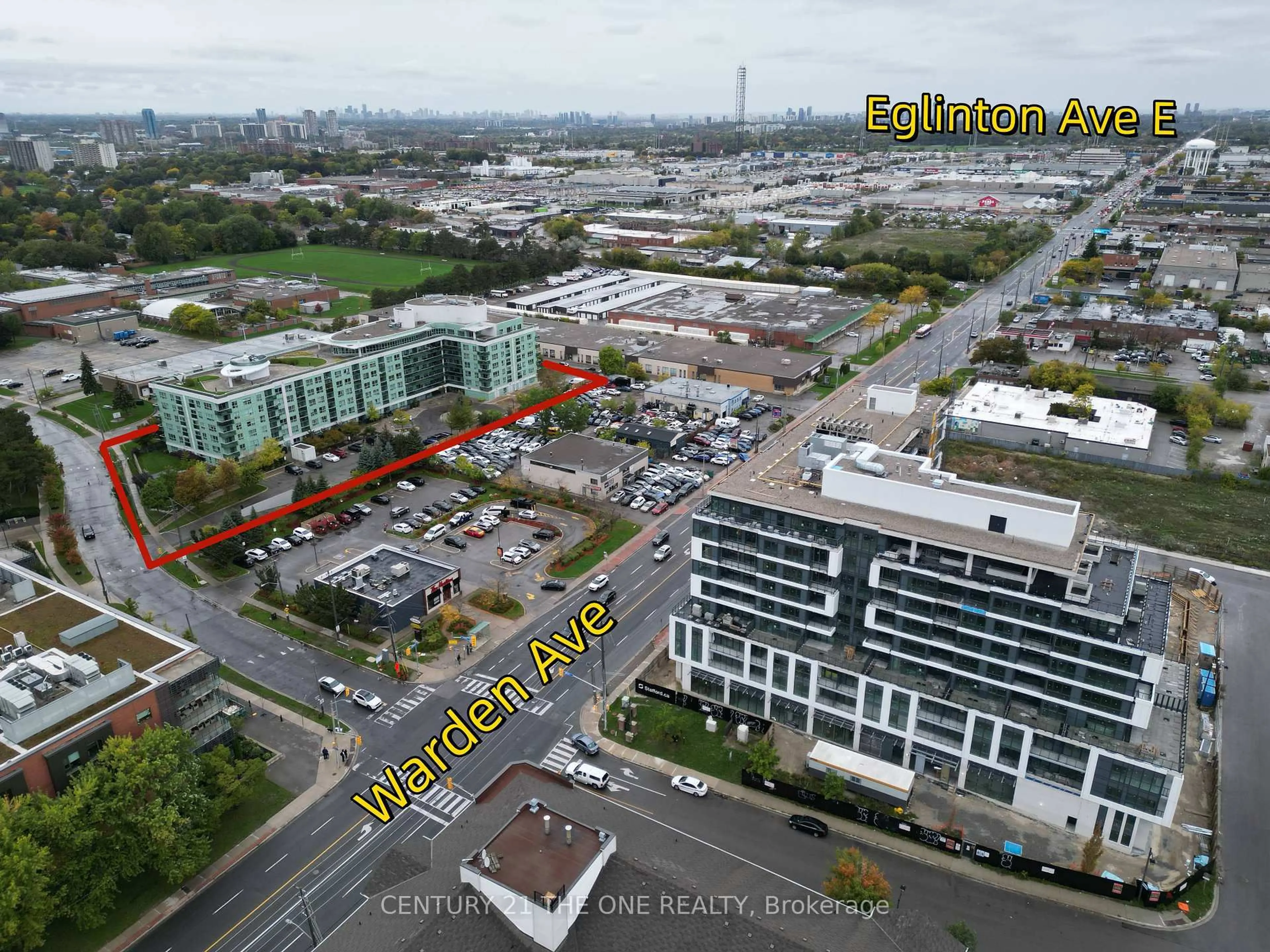 A pic from outside/outdoor area/front of a property/back of a property/a pic from drone, city buildings view from balcony for 60 Fairfax Cres #519, Toronto Ontario M1L 0E1
