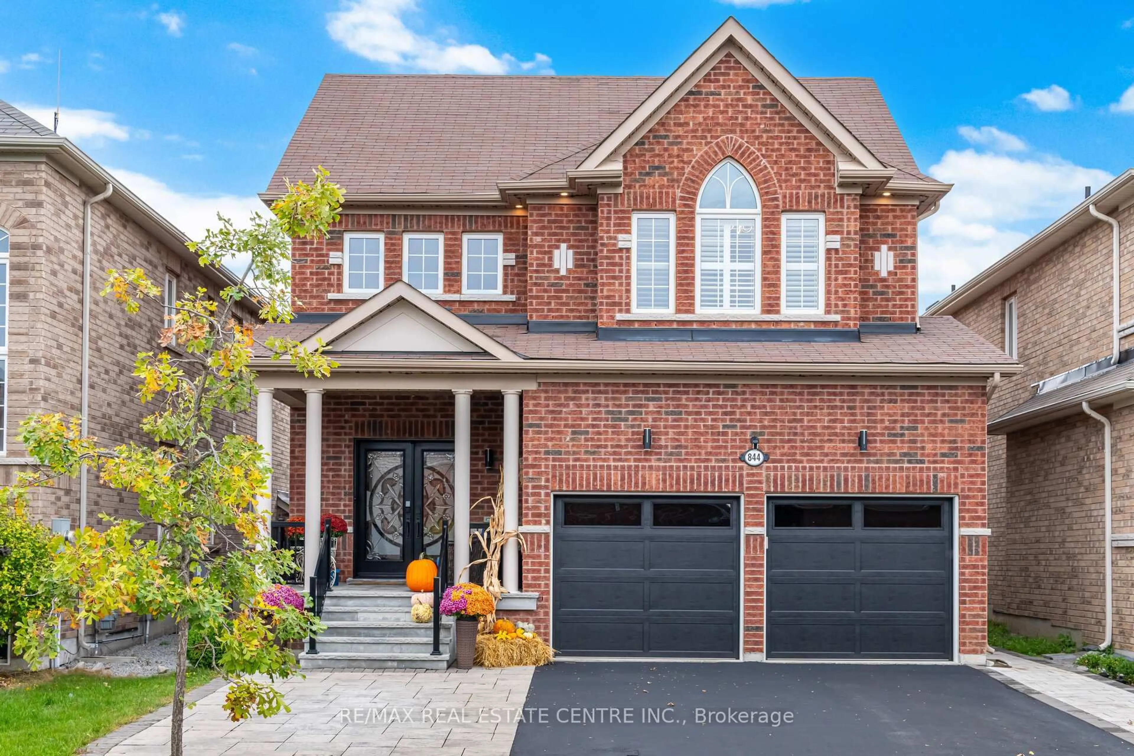 Home with brick exterior material, street for 844 Wrenwood Dr, Oshawa Ontario L1K 0V8