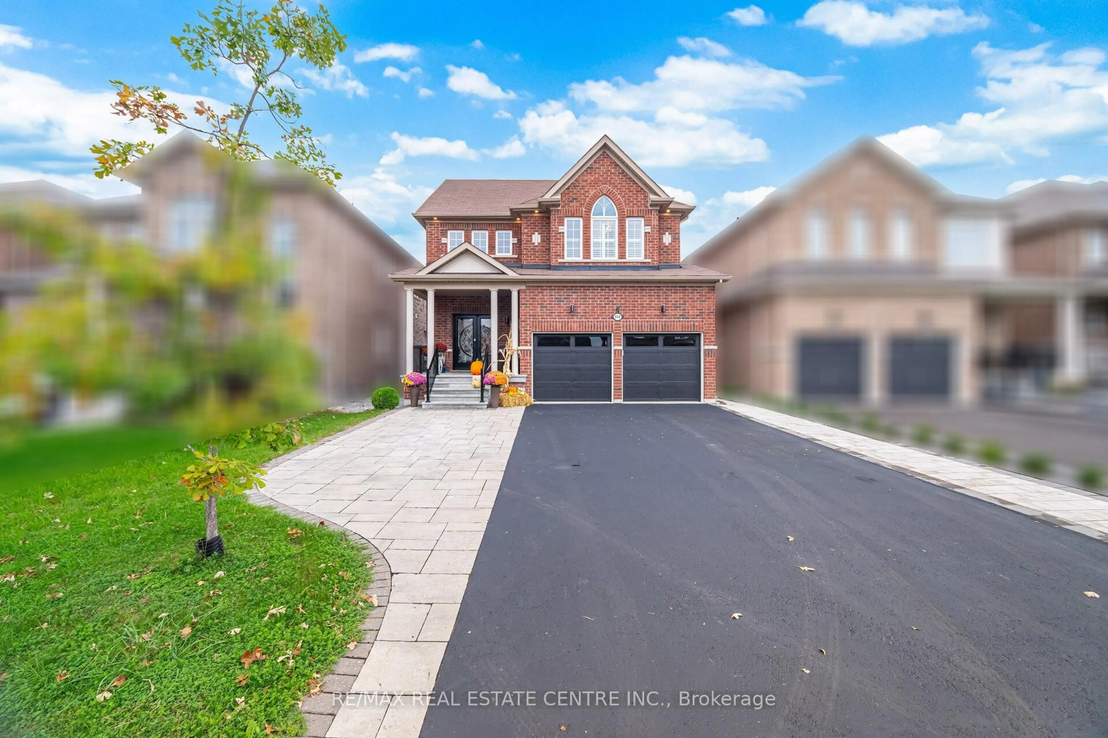 Home with brick exterior material, street for 844 Wrenwood Dr, Oshawa Ontario L1K 0V8