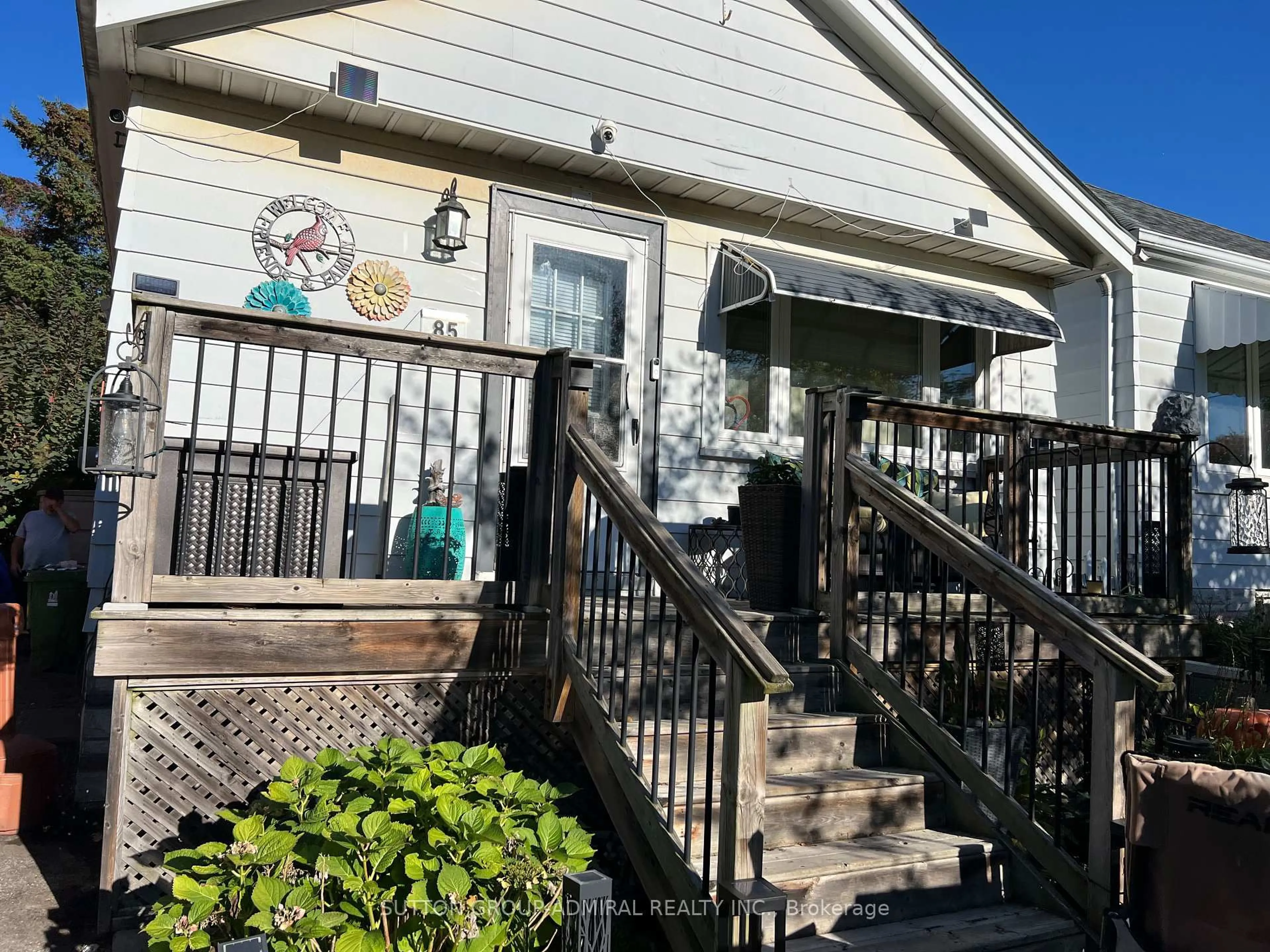 Unknown for 85 Aylesworth Ave, Toronto Ontario M1N 2J7