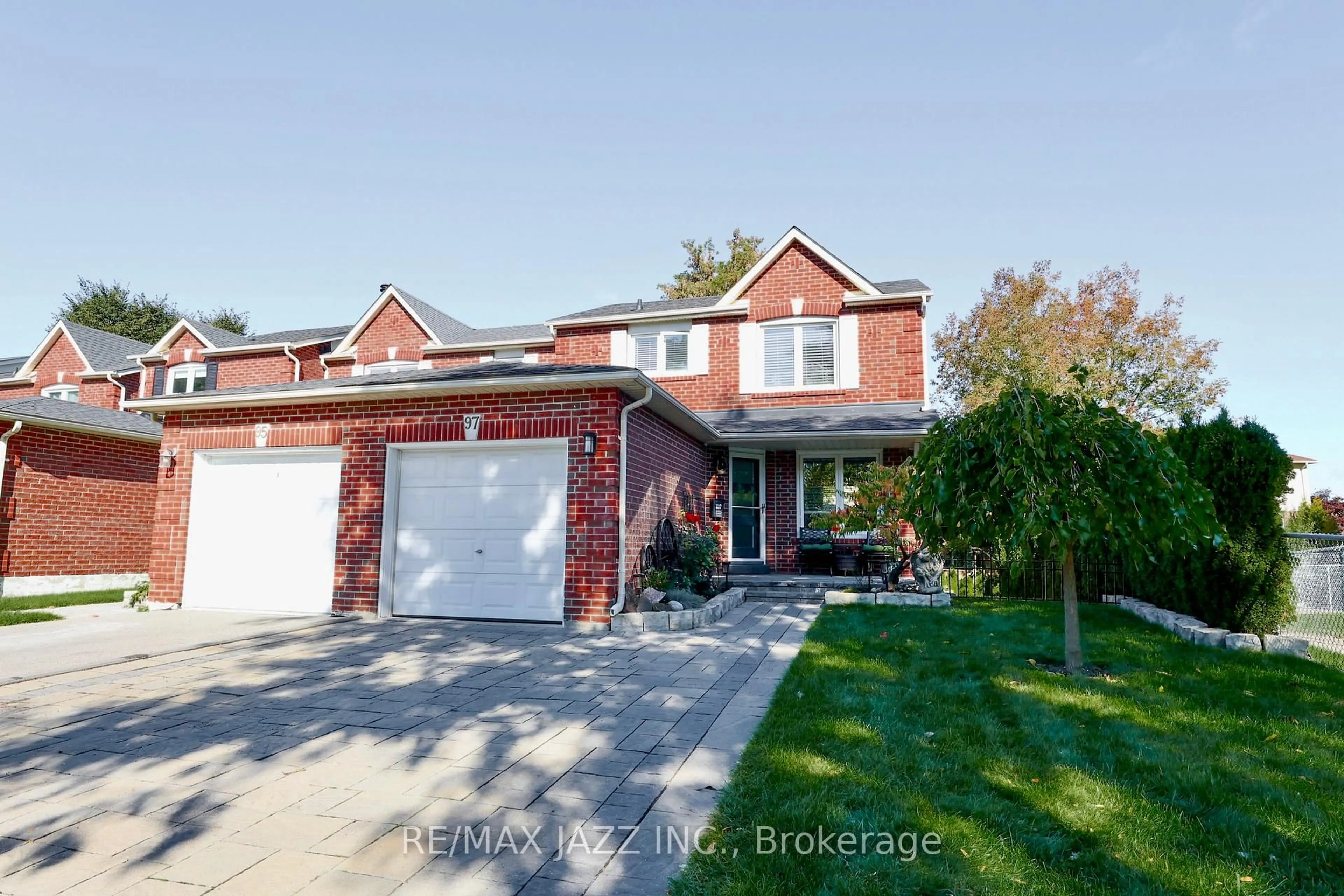 Home with brick exterior material, street for 97 Stuart Rd, Clarington Ontario L1E 2A2