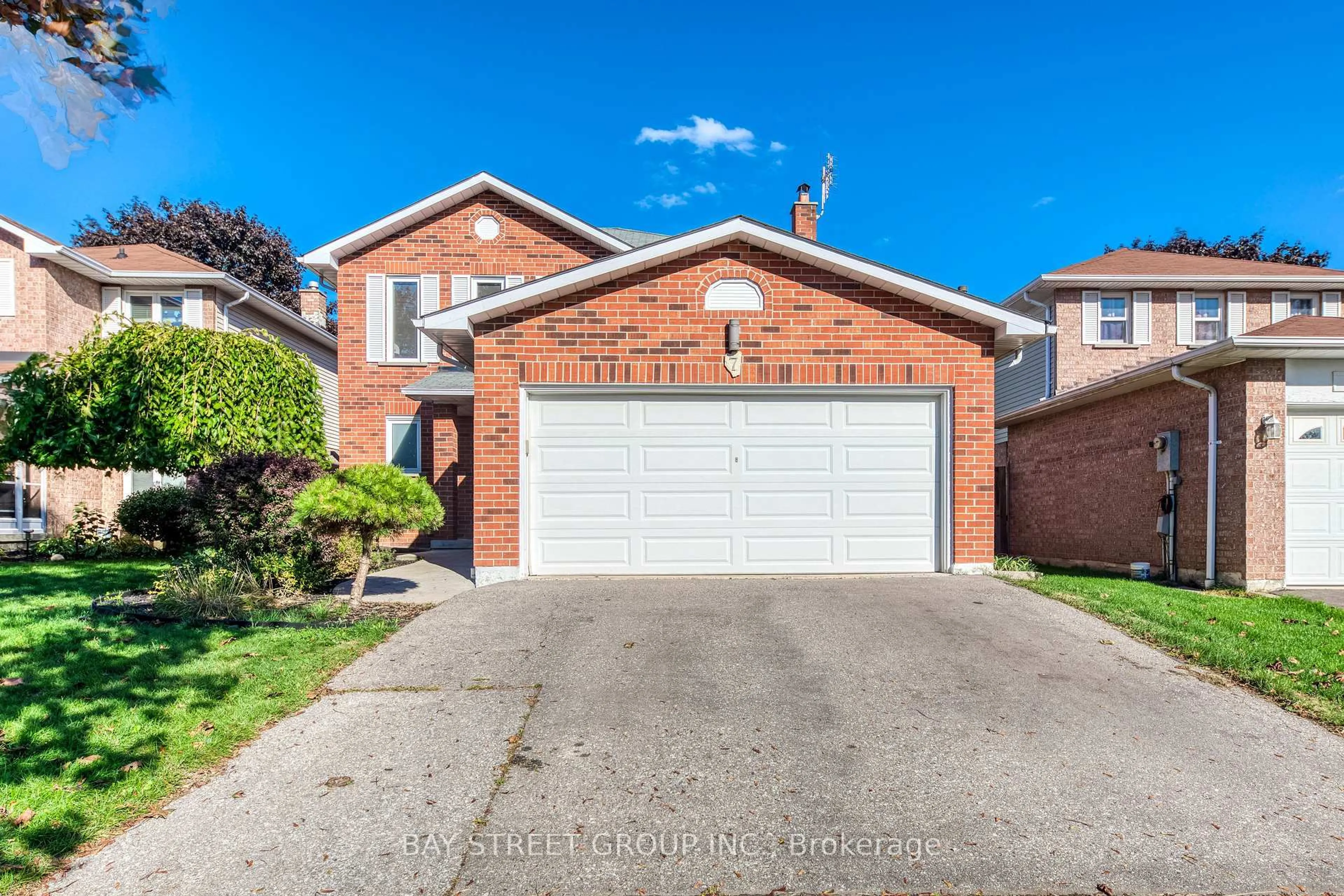 Home with brick exterior material, street for 7 Empson Crt, Ajax Ontario L1S 3Y3