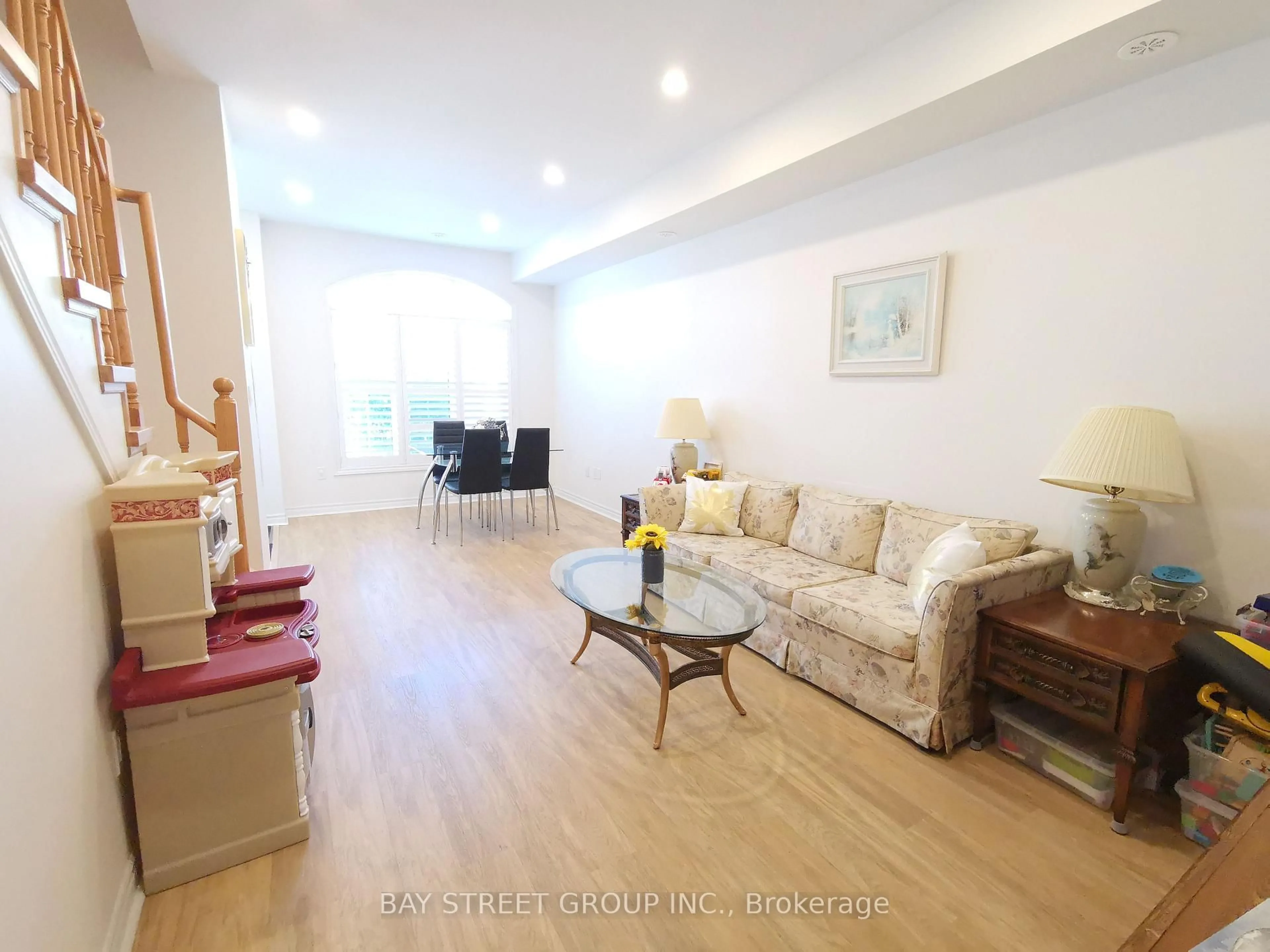 Living room with furniture, unknown for 5 Eaton Park Lane #5, Toronto Ontario M1W 0A5