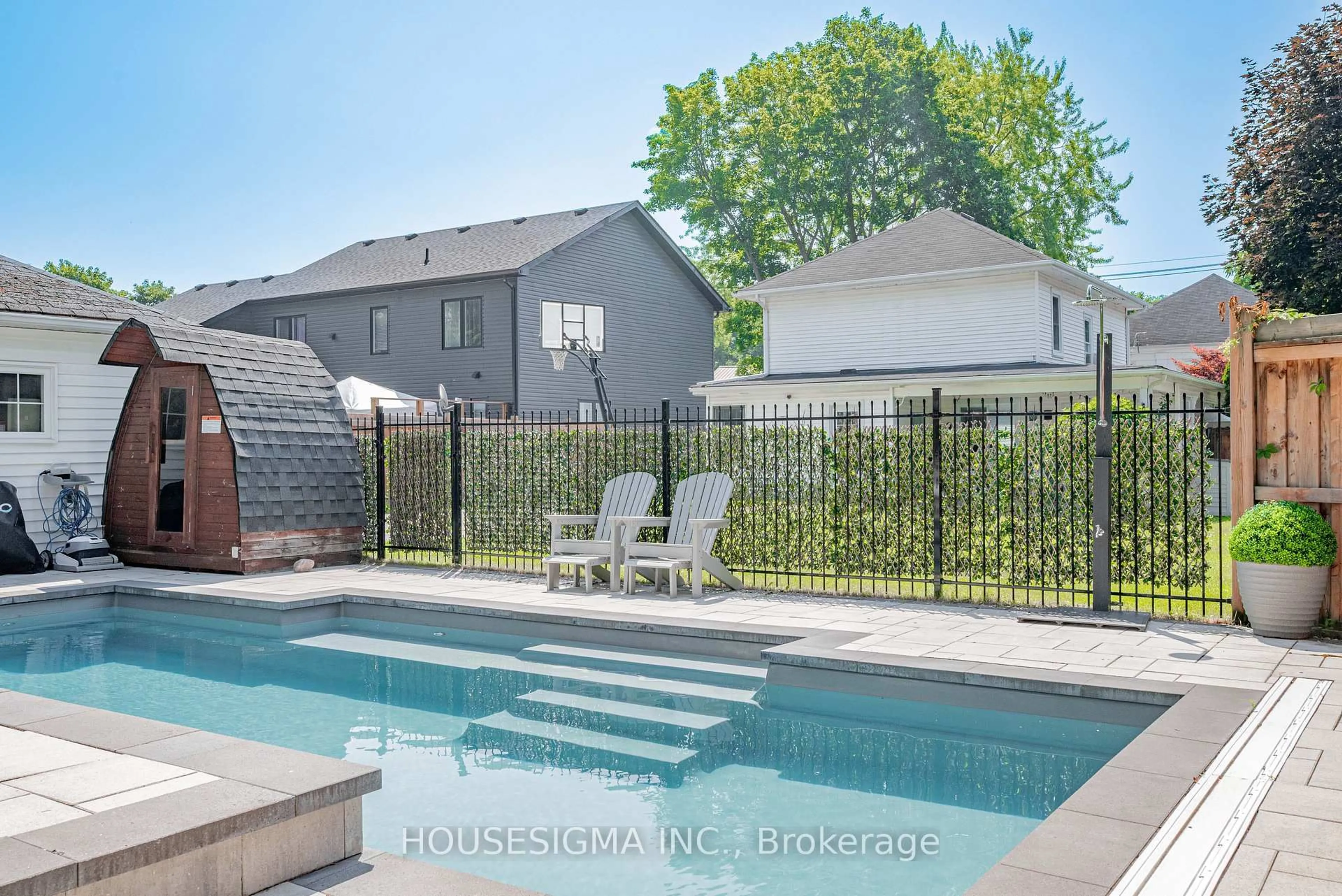Pool for 26 Park St, Clarington Ontario L0B 1M0