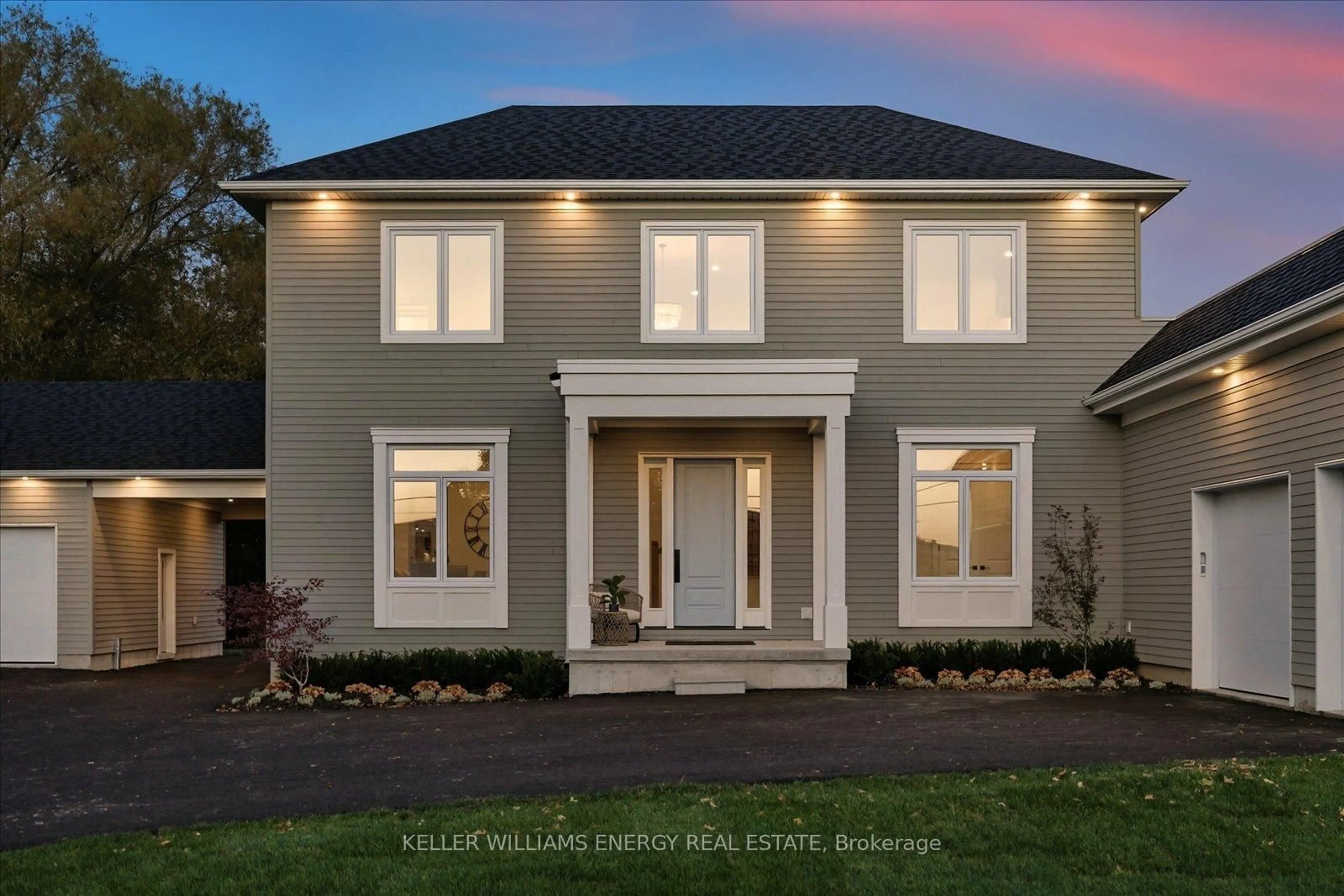 Home with brick exterior material, street for 631 Mill St, Clarington Ontario L1B 1L9