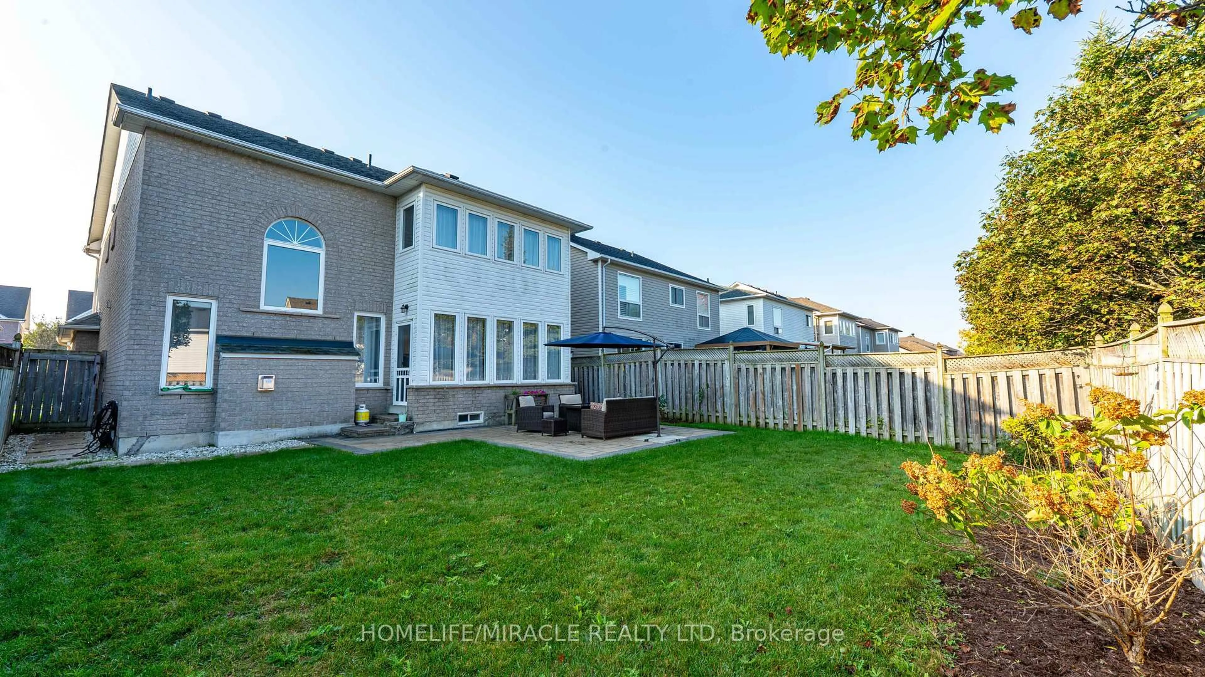 Unknown for 46 Holsted Rd, Whitby Ontario L1M 2B9