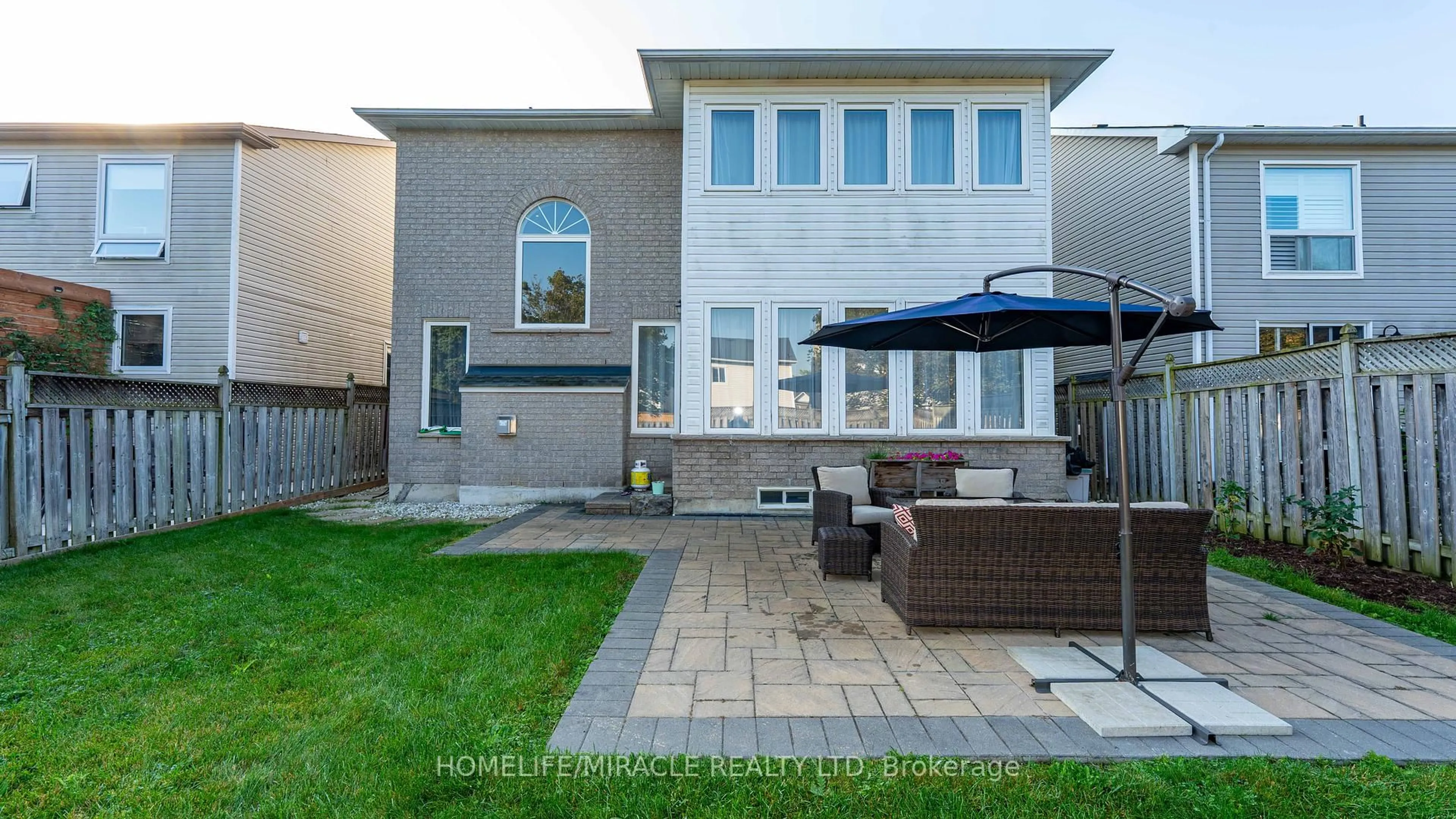 Patio, street for 46 Holsted Rd, Whitby Ontario L1M 2B9