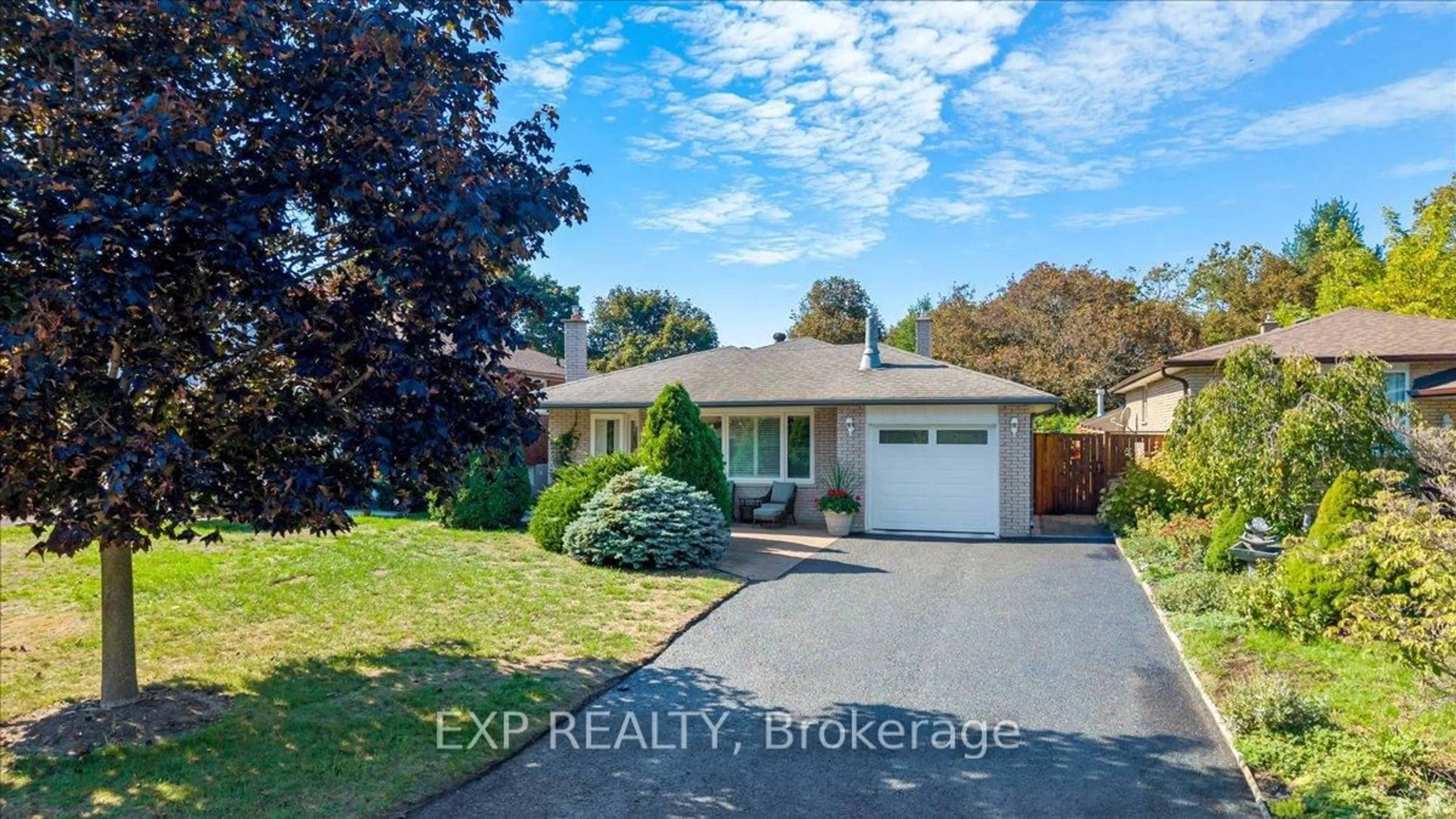 Unknown for 1452 Oneida Crt, Oshawa Ontario L1G 4M6