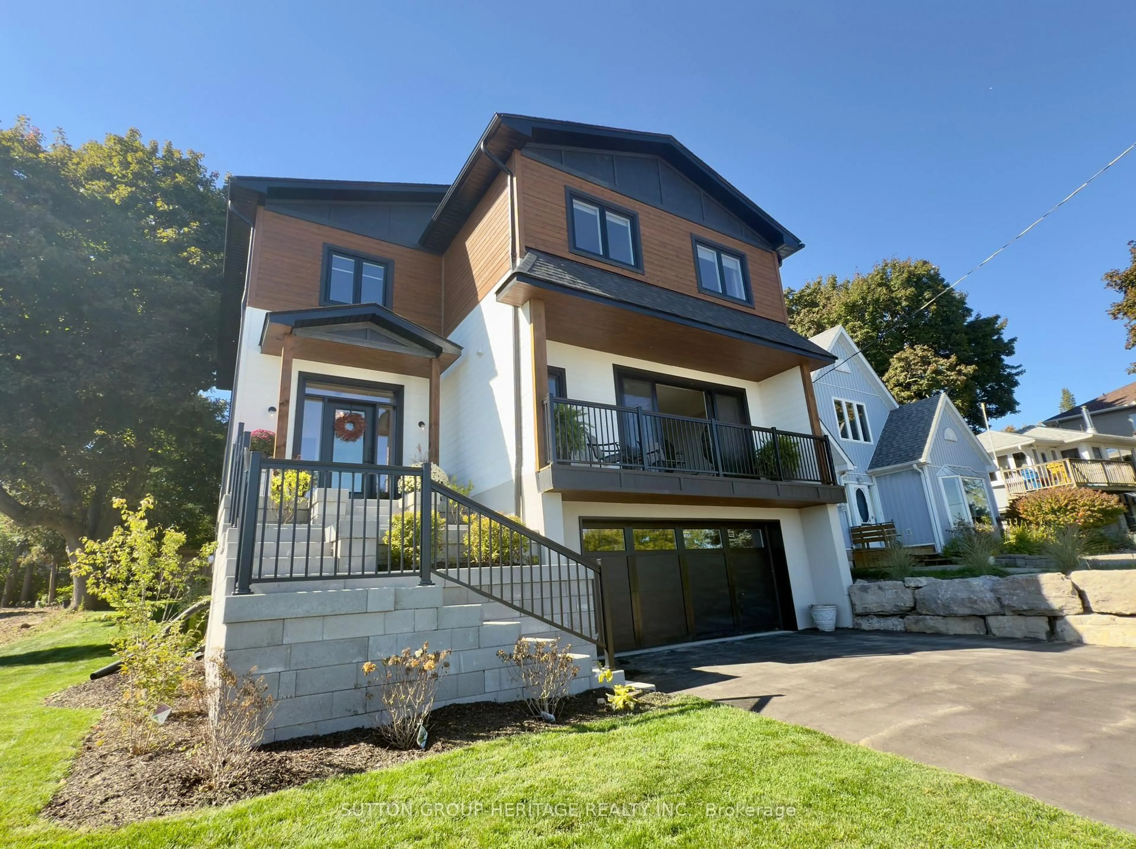 Unknown for 16 Coulcliff Blvd, Scugog Ontario L9L 1P8