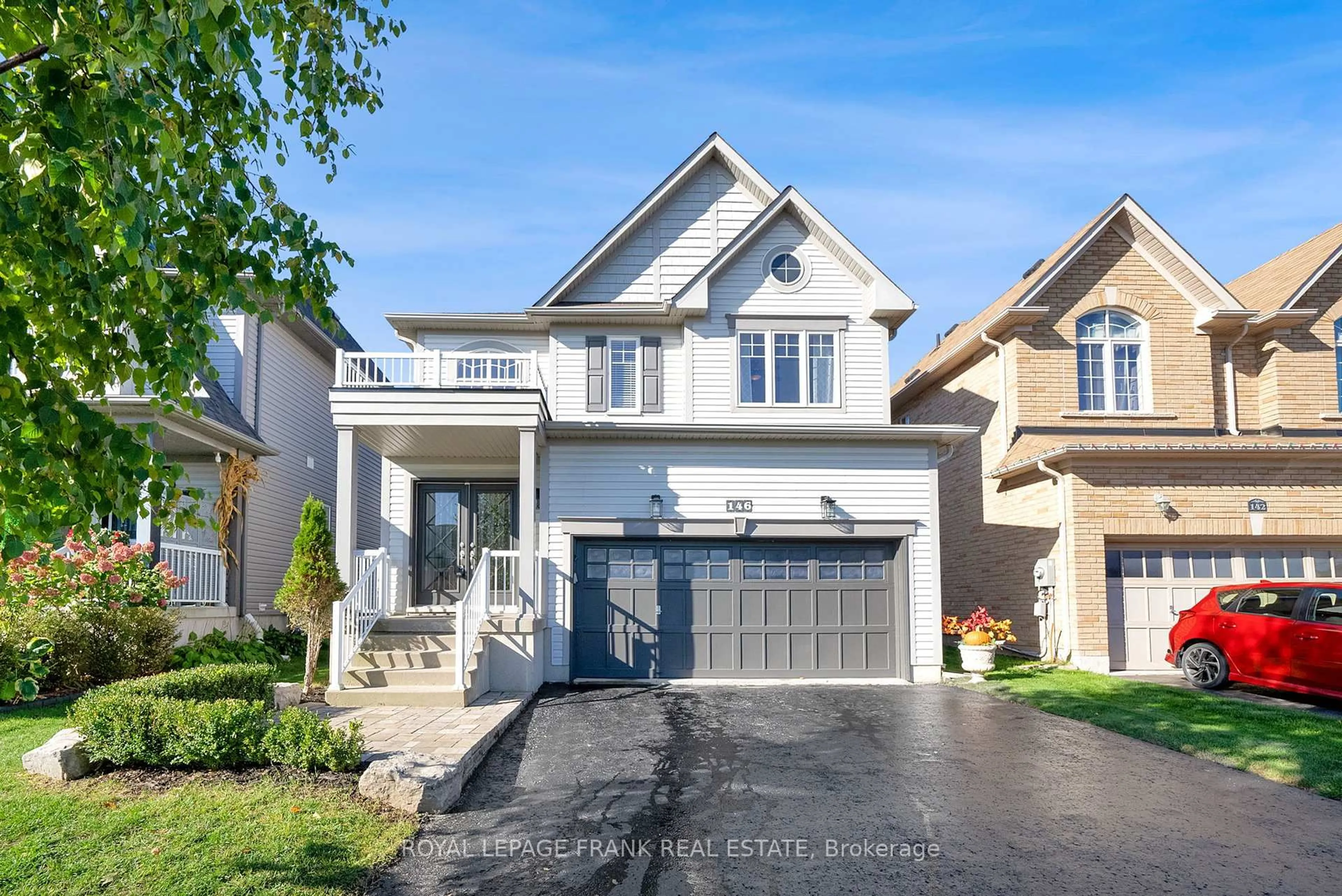 Home with vinyl exterior material, street for 146 Buttonshaw St, Clarington Ontario L1C 0J7