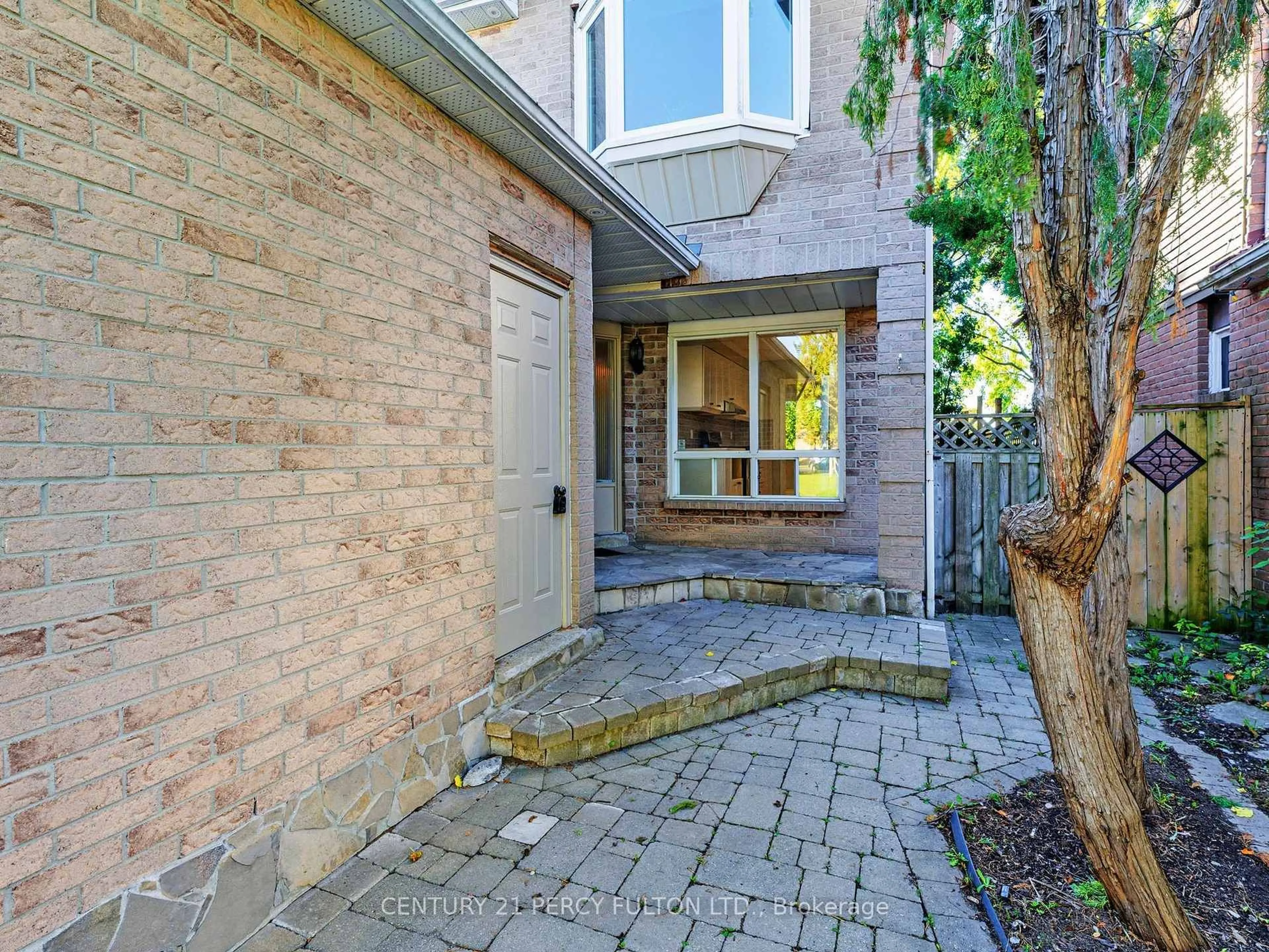 Home with brick exterior material, street for 1671 Portland Crt, Pickering Ontario L1V 5L5