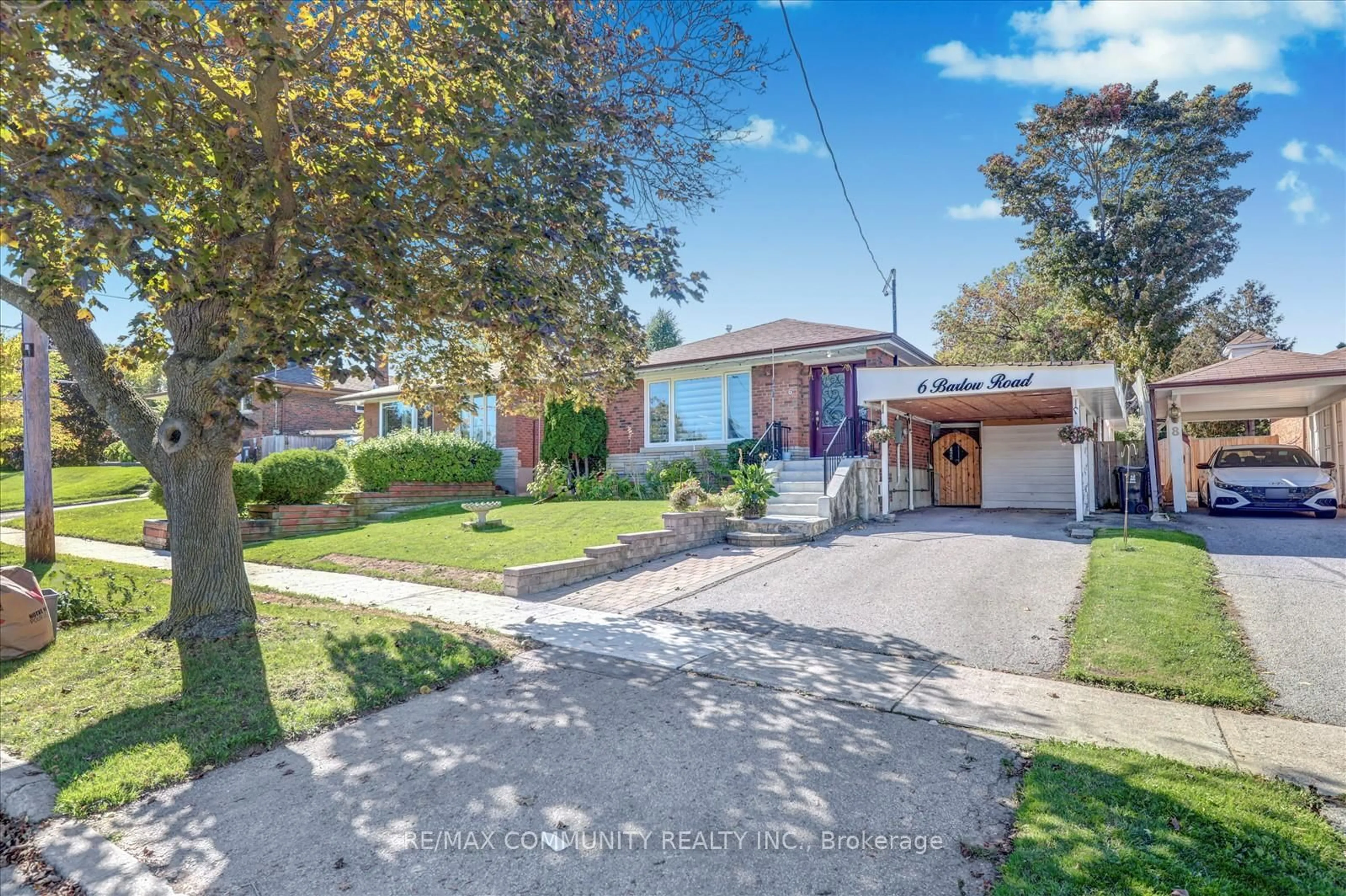 Unknown for 6 Barlow Rd, Toronto Ontario M1G 2B4