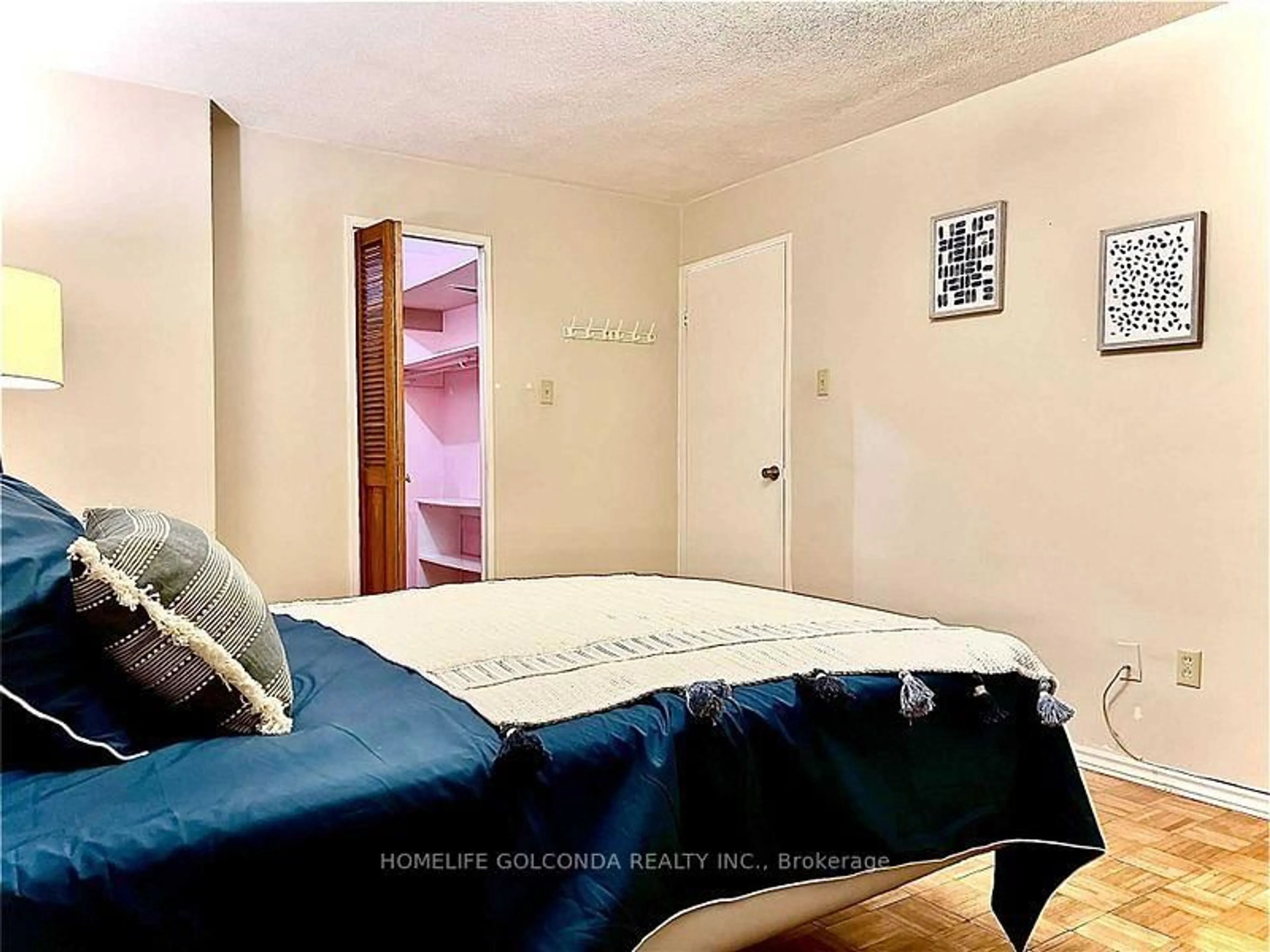 A pic of a room for 2721 Victoria Park Ave #1004, Toronto Ontario M1T 3N6