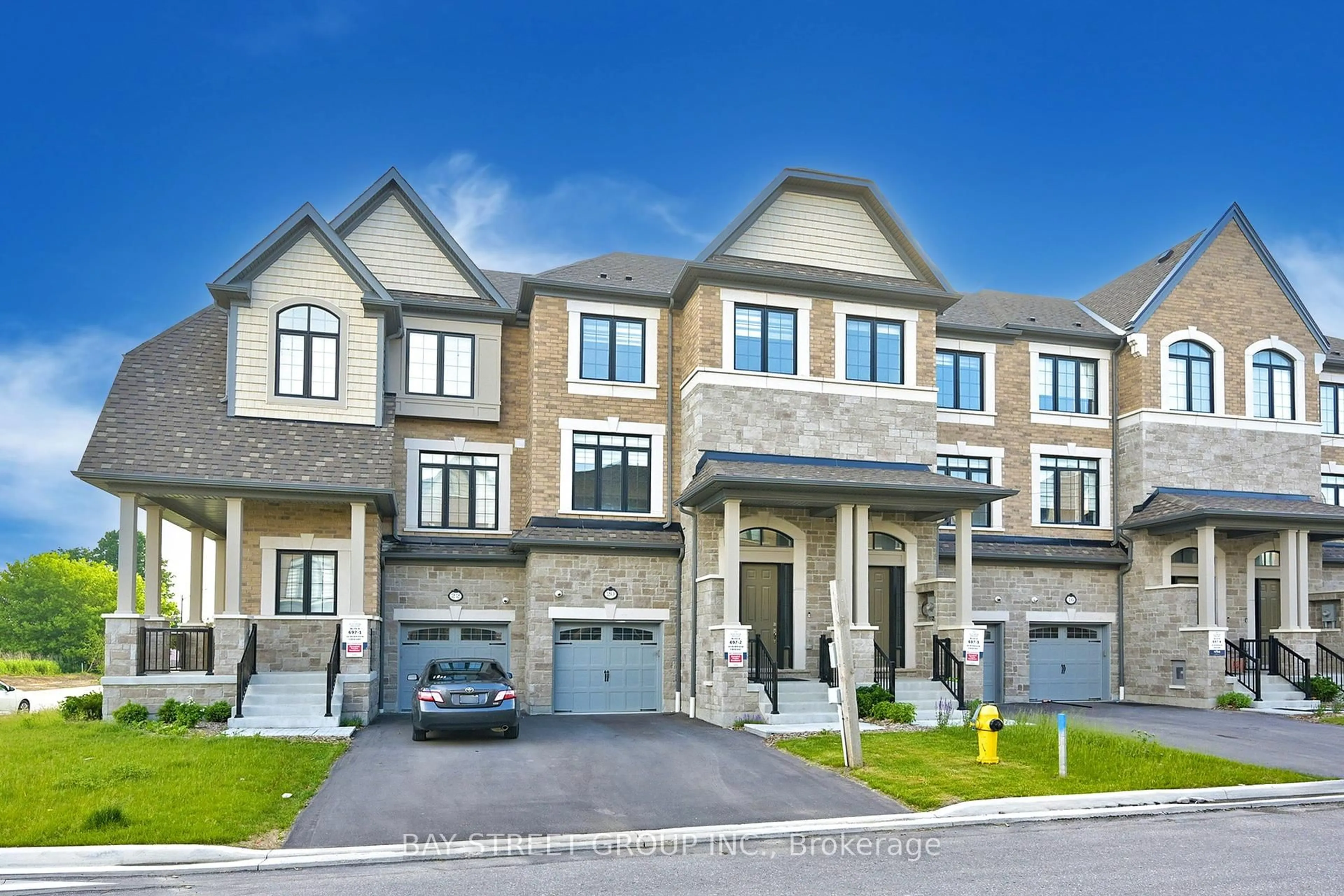 Home with brick exterior material, street for 20 Morrison Cres, Whitby Ontario L1P 1V4