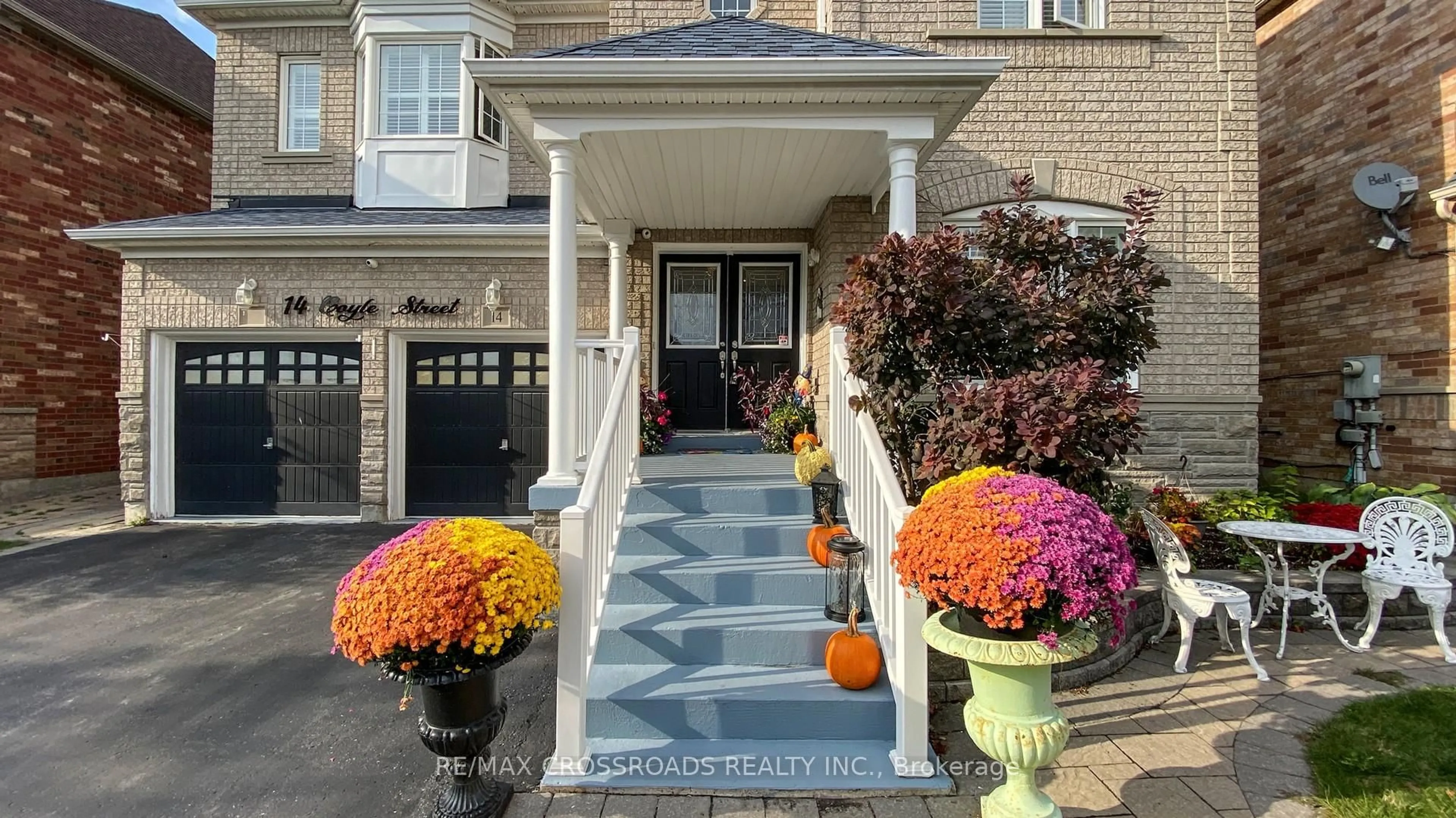 Indoor entryway for 14 Coyle St, Ajax Ontario L1T 0A2