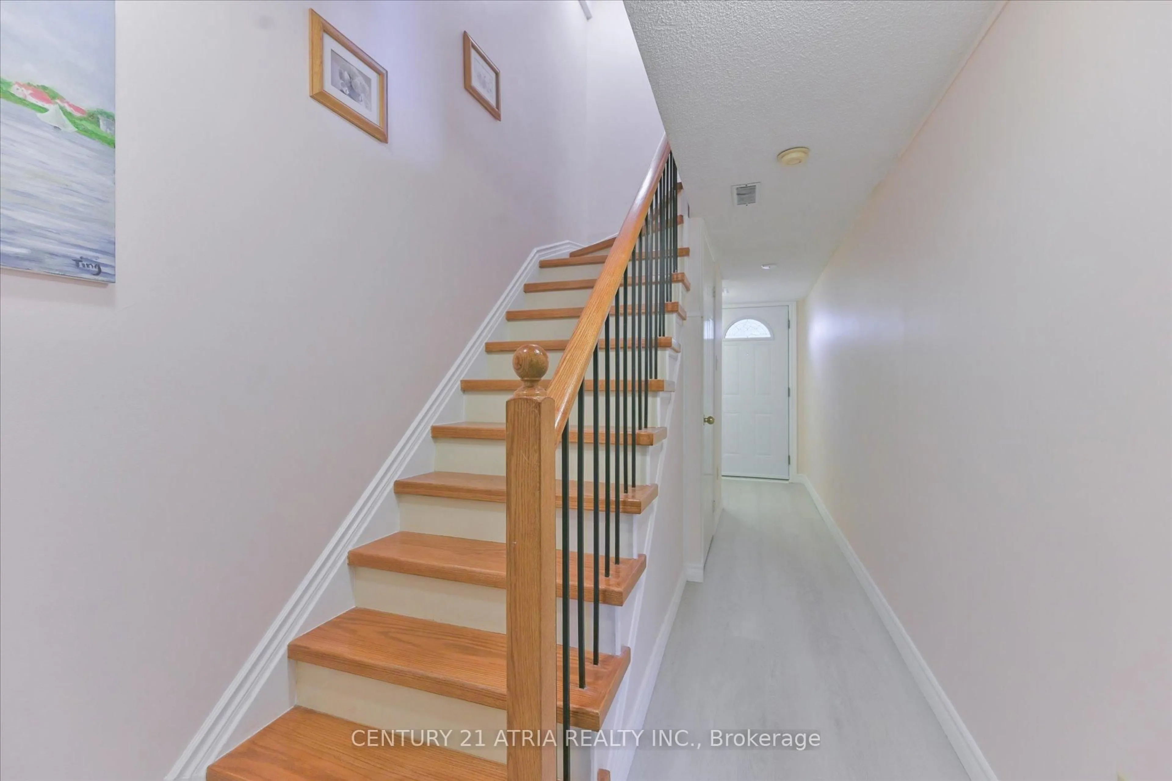 Stairs for 3500 Brimely Rd #2, Toronto Ontario M1V 5K6