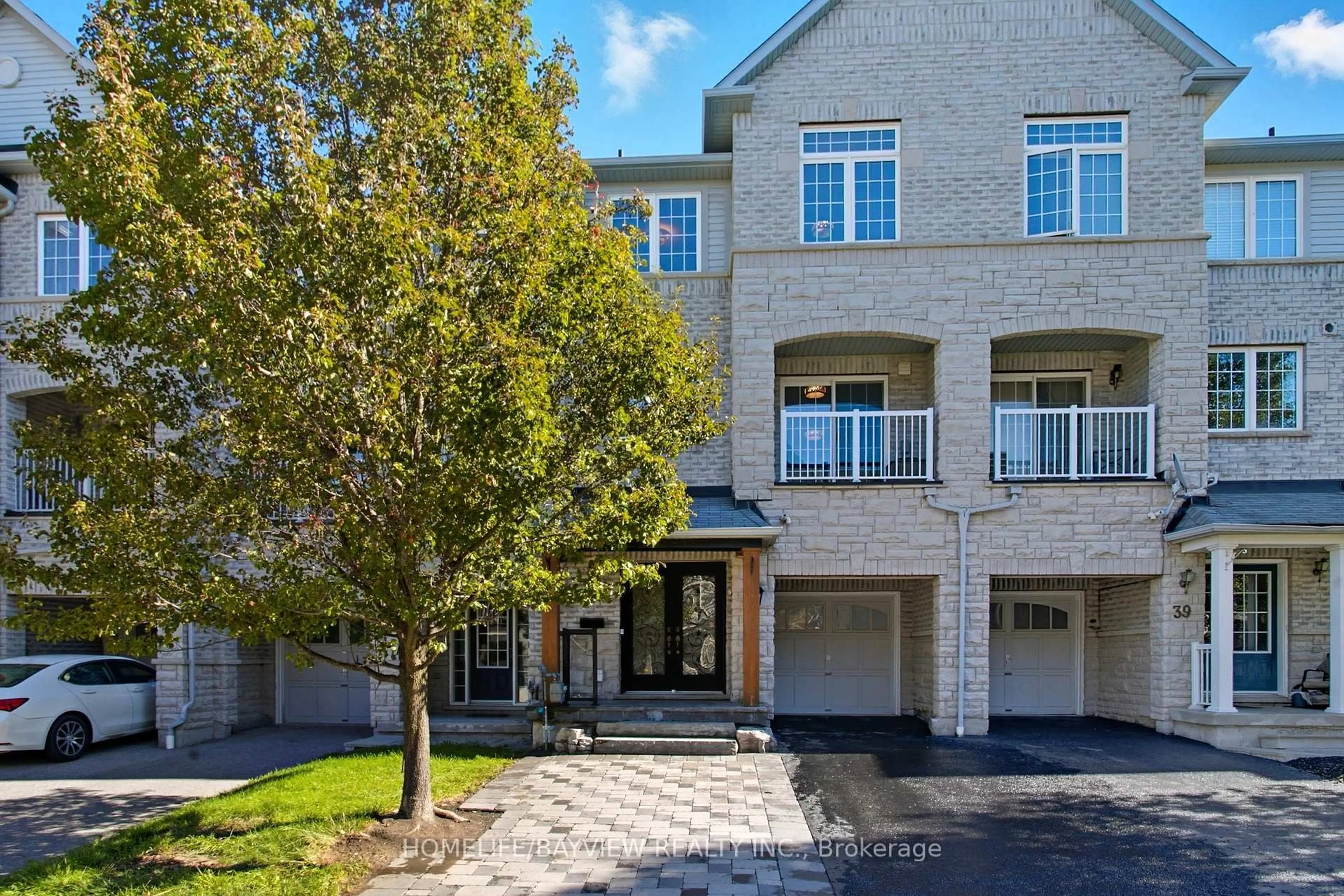 Unknown for 41 Linnell St, Ajax Ontario L1Z 0K8