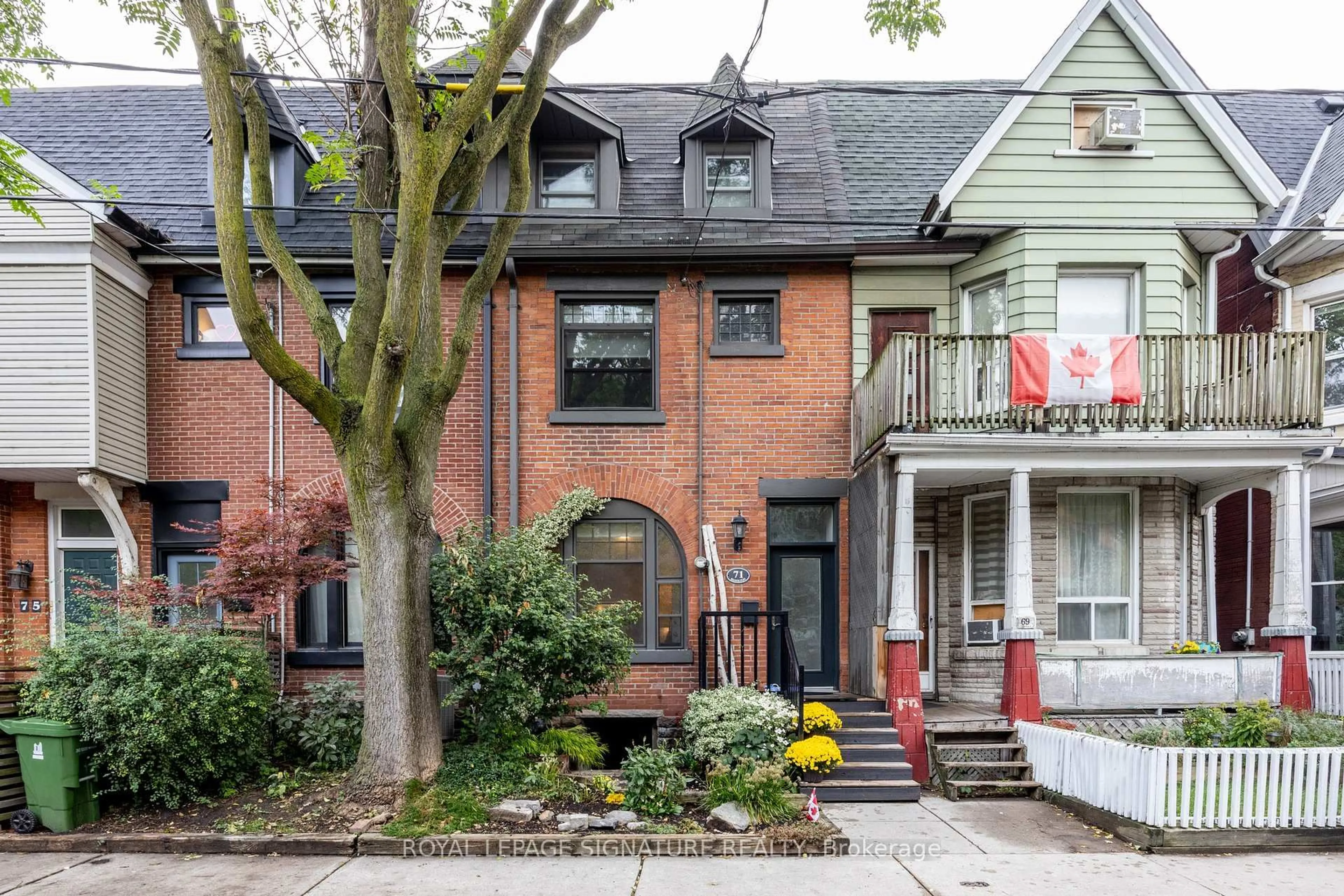 Home with brick exterior material, street for 71 Hamilton St, Toronto Ontario M4M 2C7