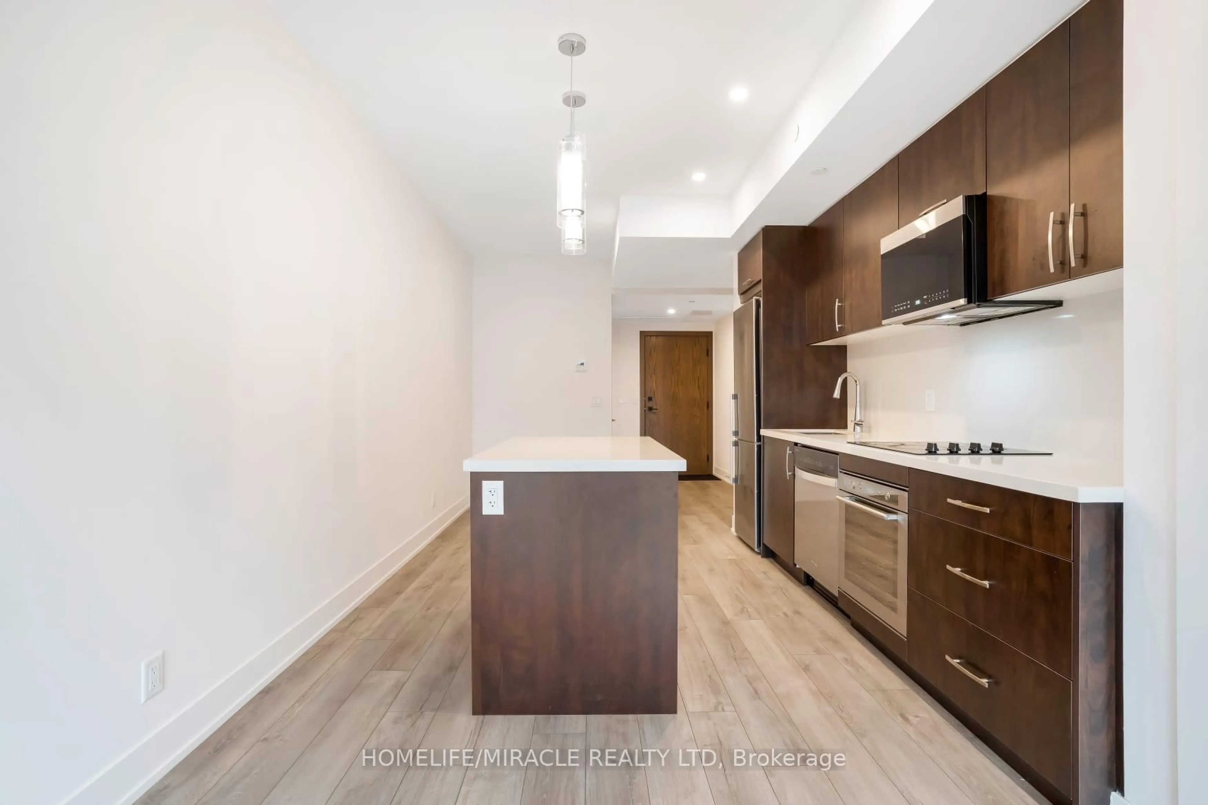 Open concept kitchen, unknown for 1316 Kingston Rd #201, Toronto Ontario M1N 1P6