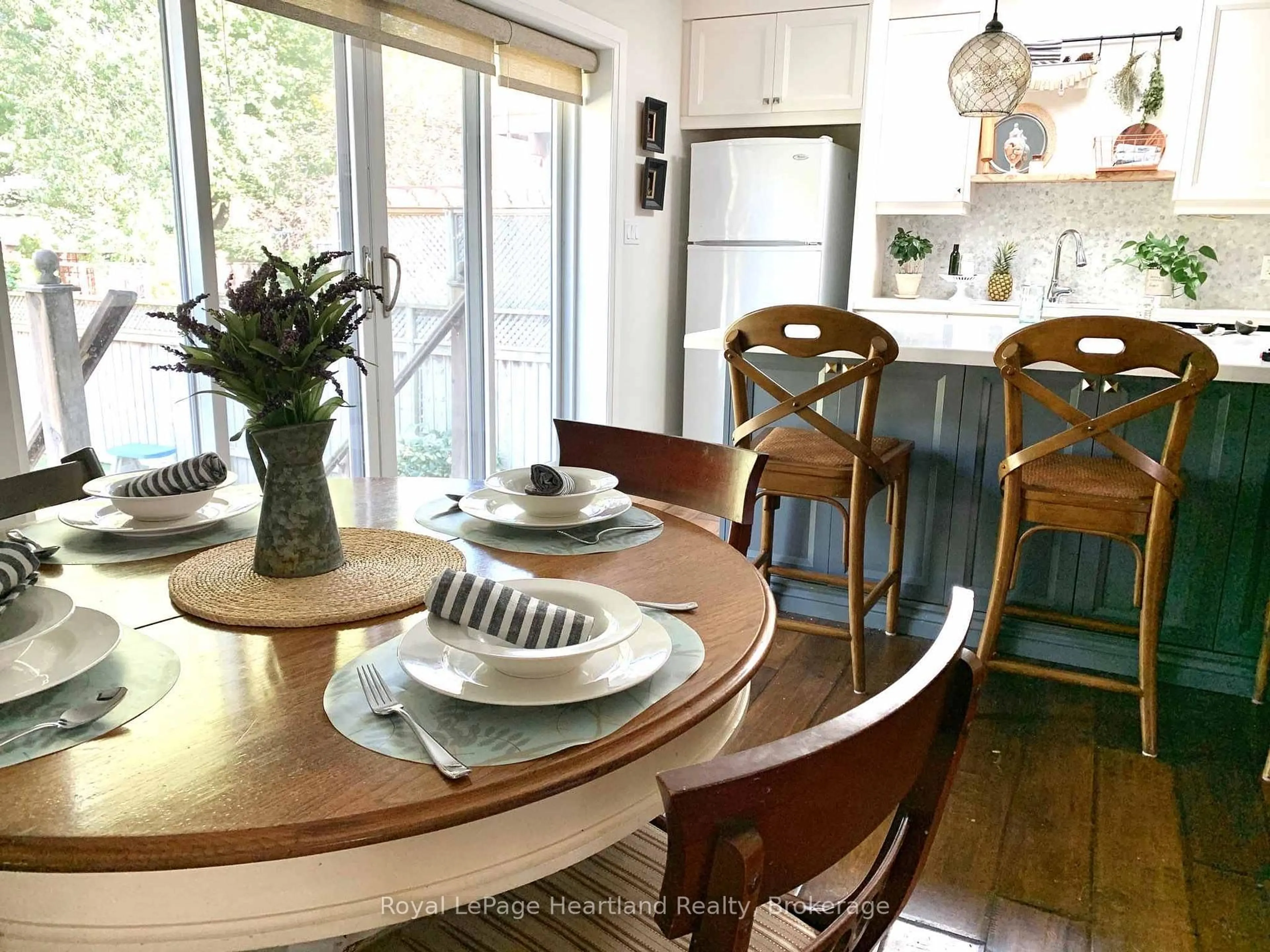 Dining room, unknown for 15 SCARBOROUGH HEIGHTS Blvd, Toronto Ontario M1M 2V3