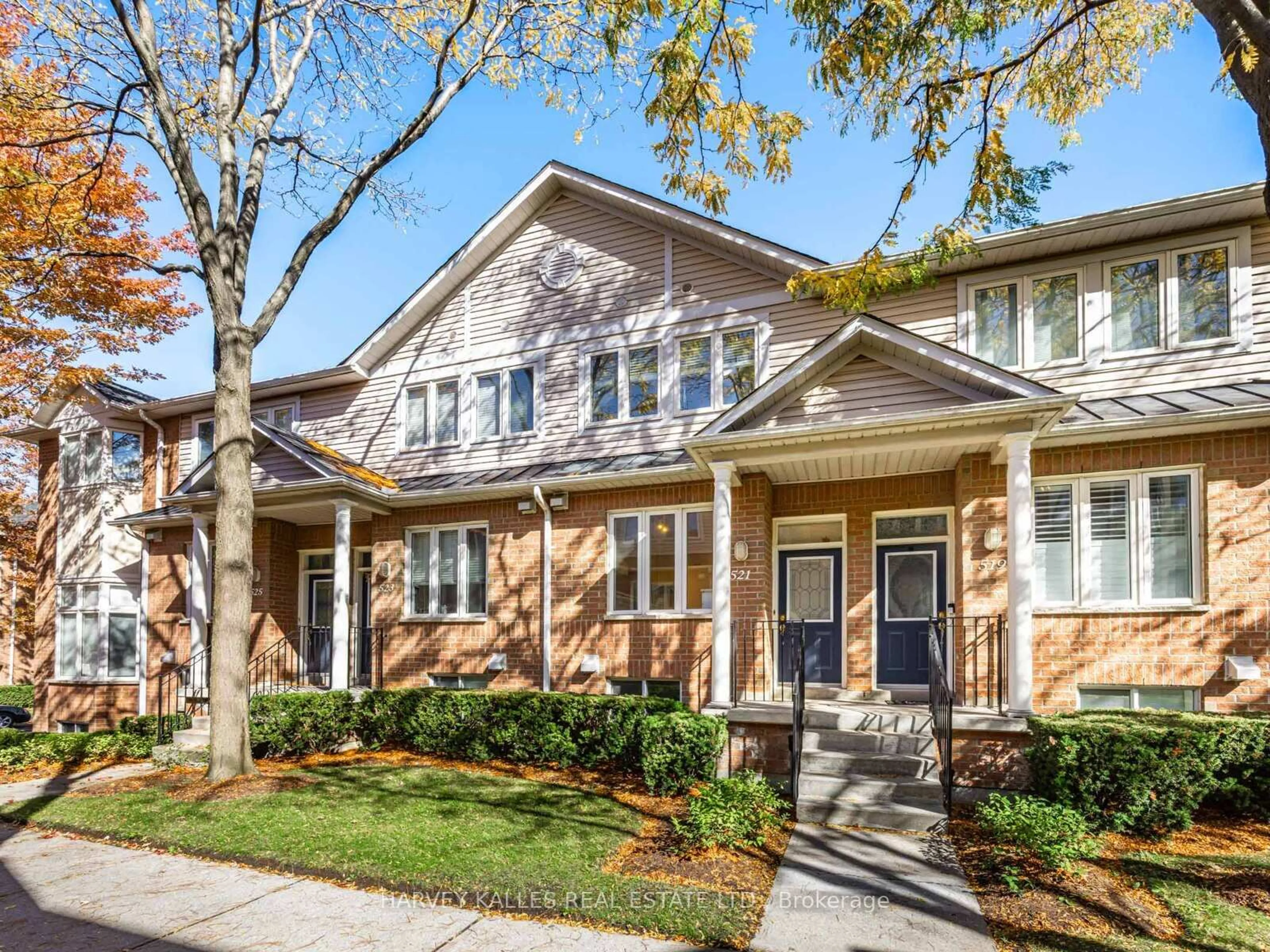 Home with brick exterior material, street for 83 Mondeo Dr #521, Toronto Ontario M1P 5B6