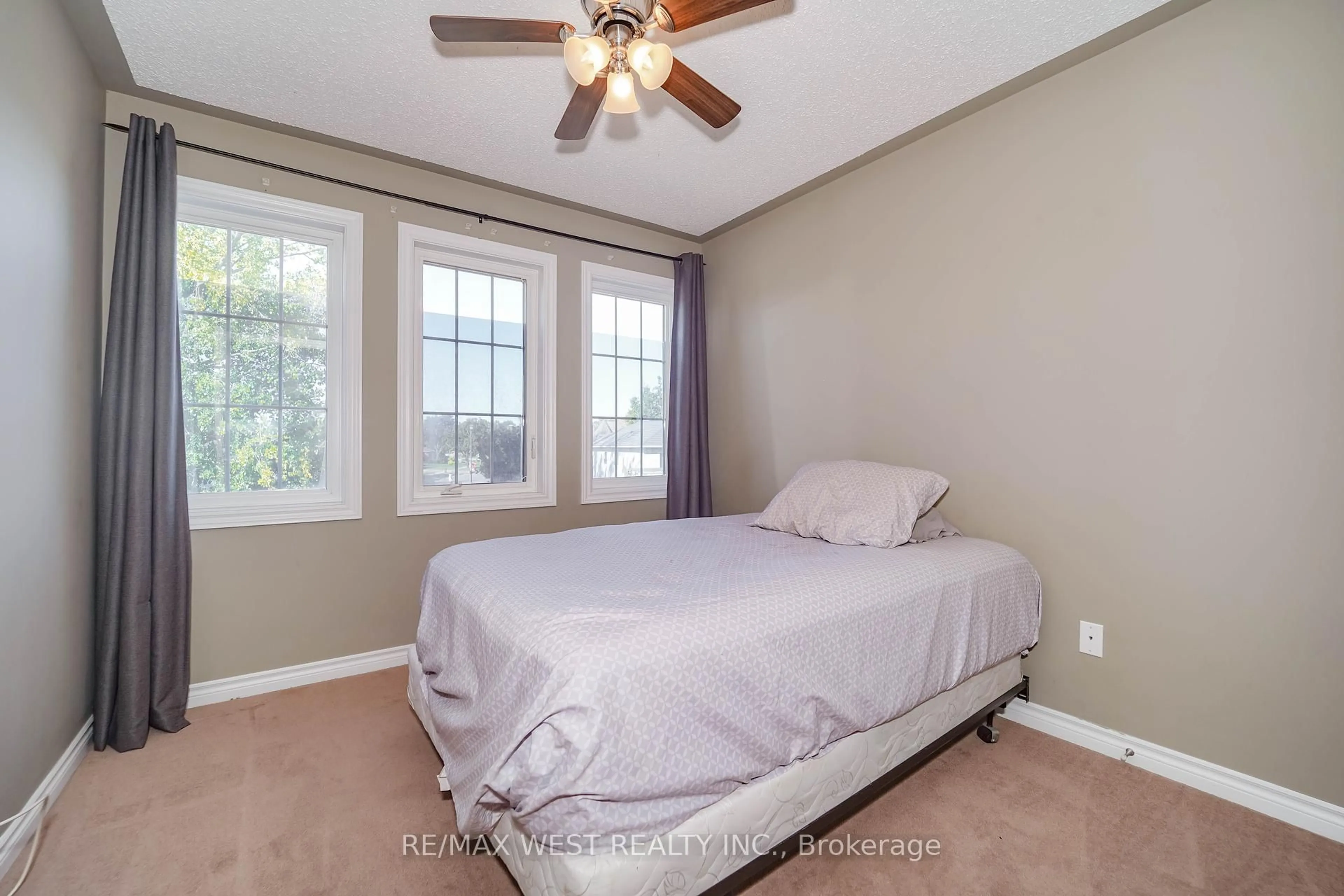 Bedroom with bed, unknown for 715 Grandview St #36, Oshawa Ontario L1K 0N2