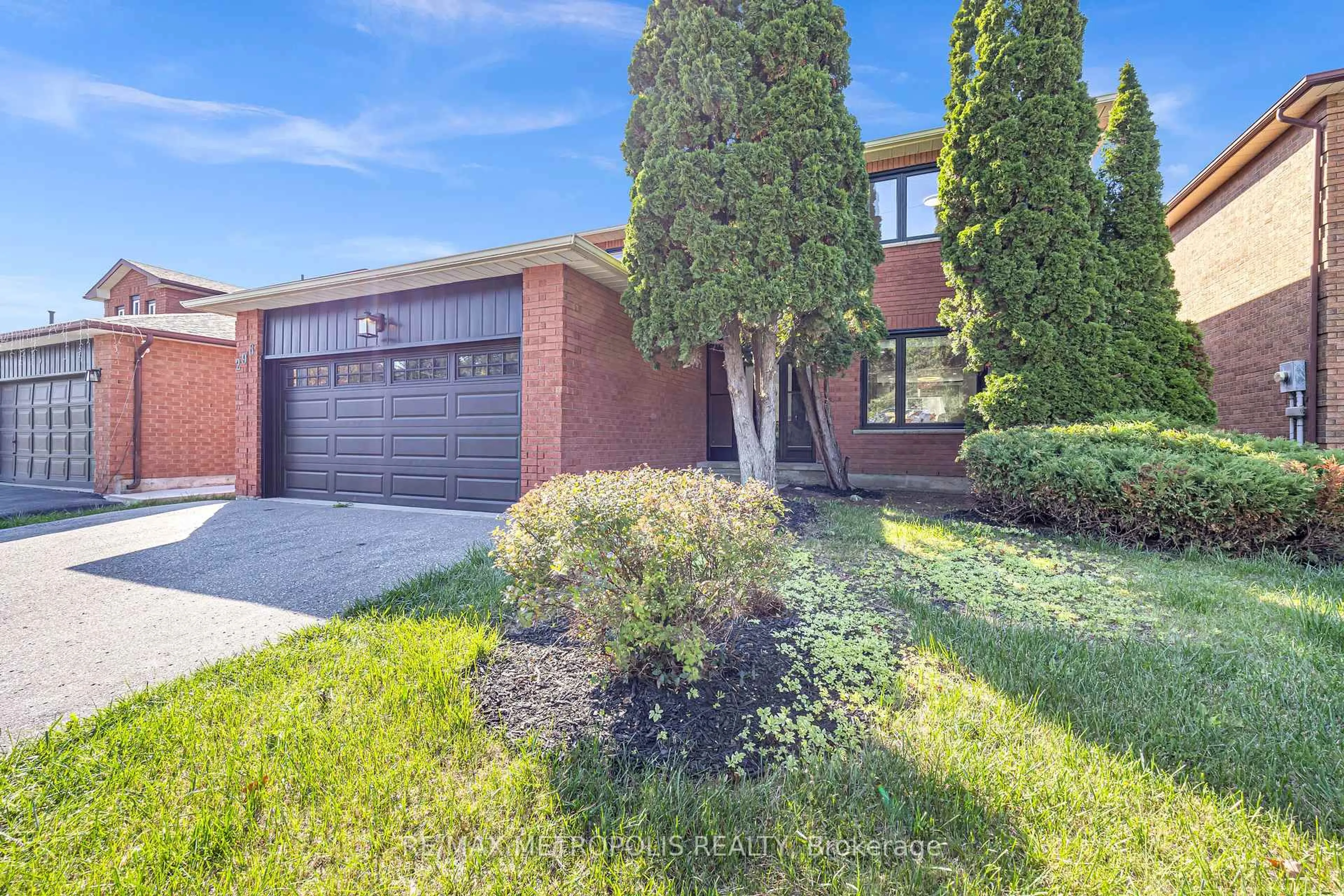 Home with brick exterior material, street for 296 Thornton Rd, Oshawa Ontario L1J 6T7
