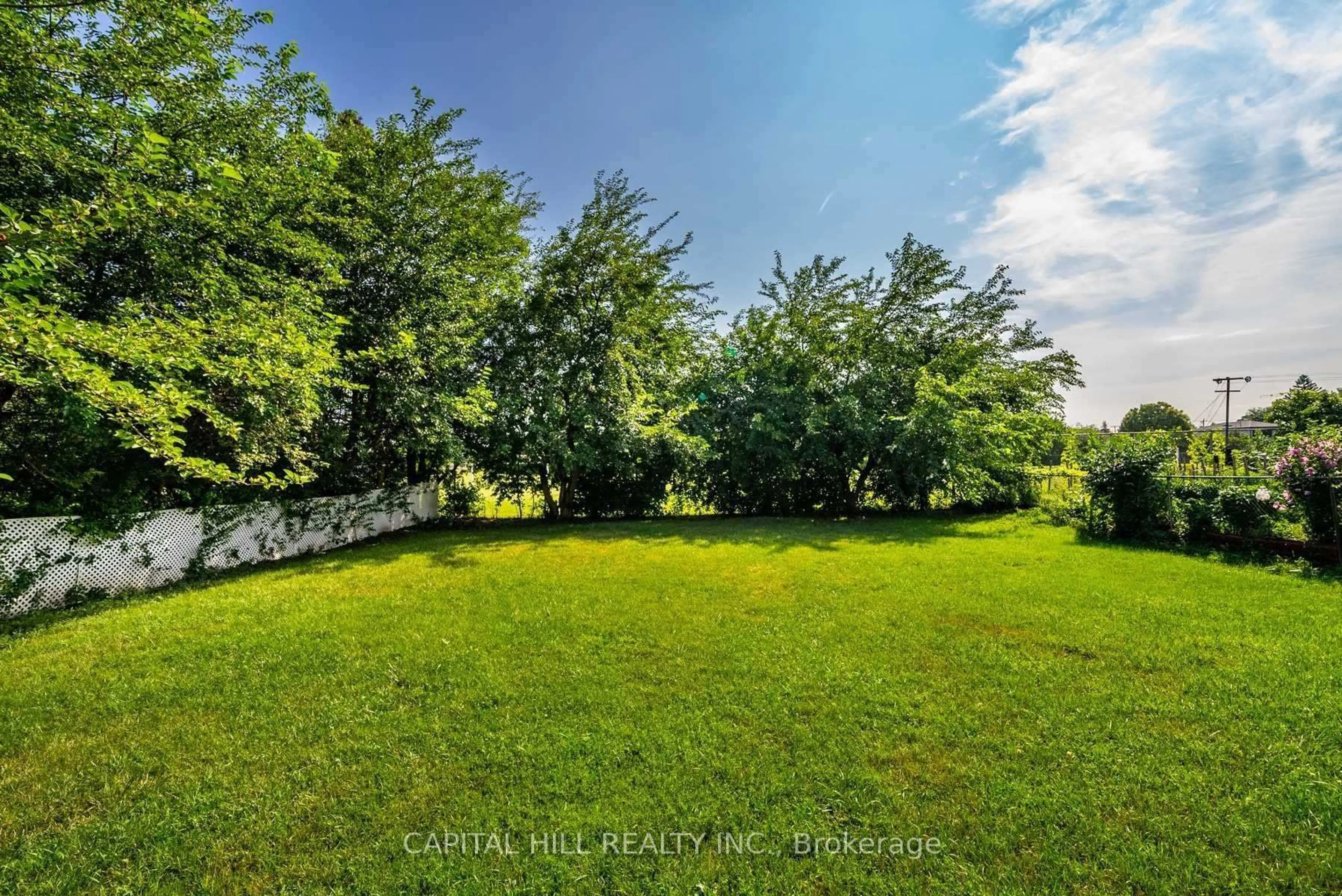 A pic from outside/outdoor area/front of a property/back of a property/a pic from drone, water/lake/river/ocean view for 1223A Pharmacy Ave, Toronto Ontario M1R 2H8