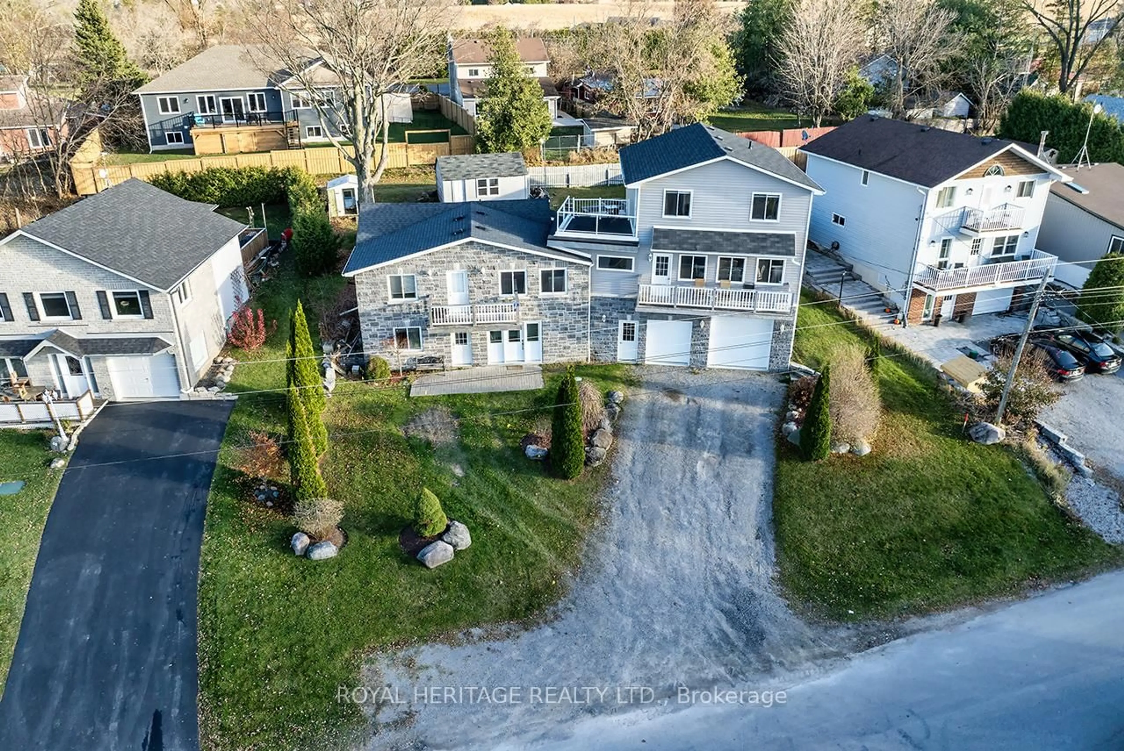 A pic from outside/outdoor area/front of a property/back of a property/a pic from drone, street for 64 Cedar Grove Dr, Scugog Ontario L0B 1E0