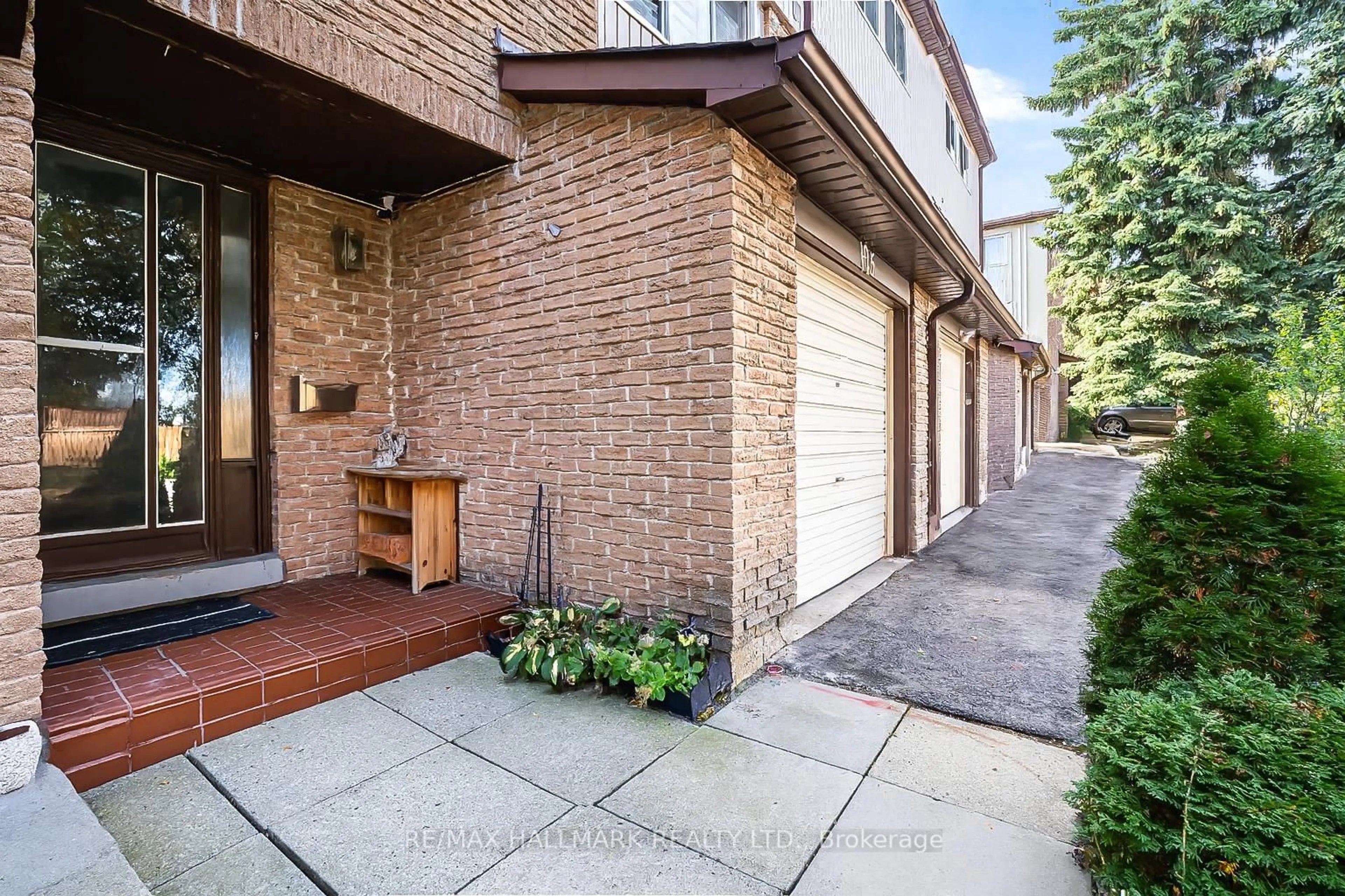 Home with brick exterior material, street for 195 Trudelle St #19, Toronto Ontario M1J 3K3