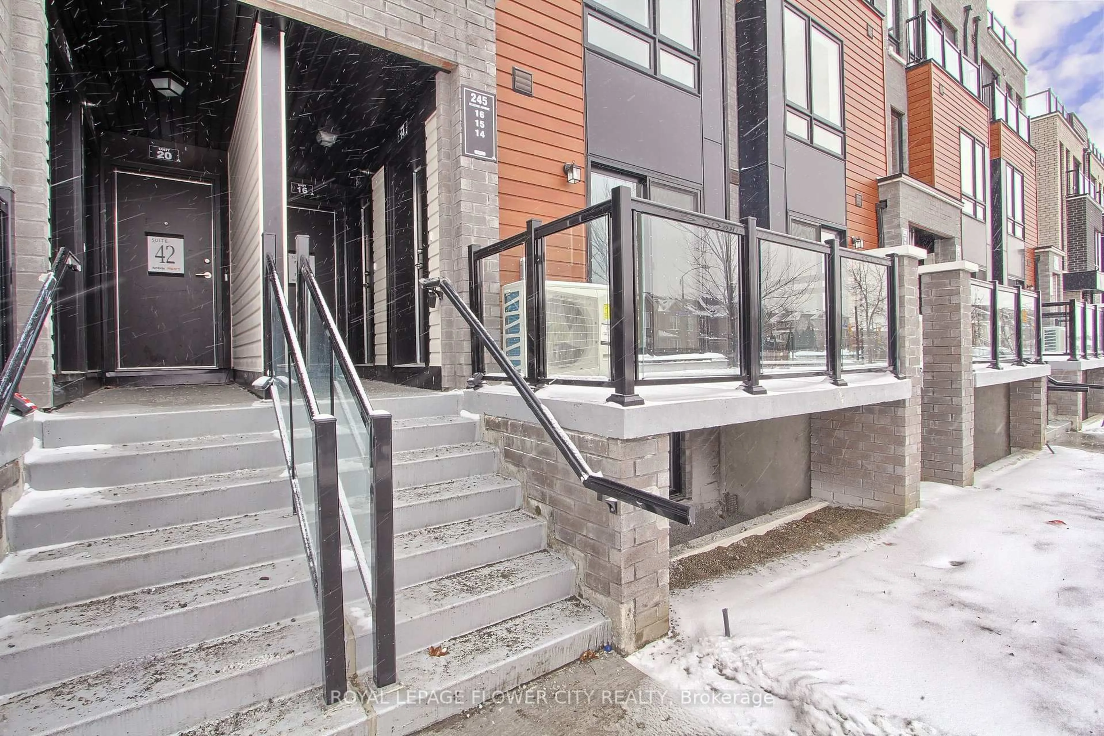 Unknown for 245 Mclevin Ave #14, Toronto Ontario M1B 0E8