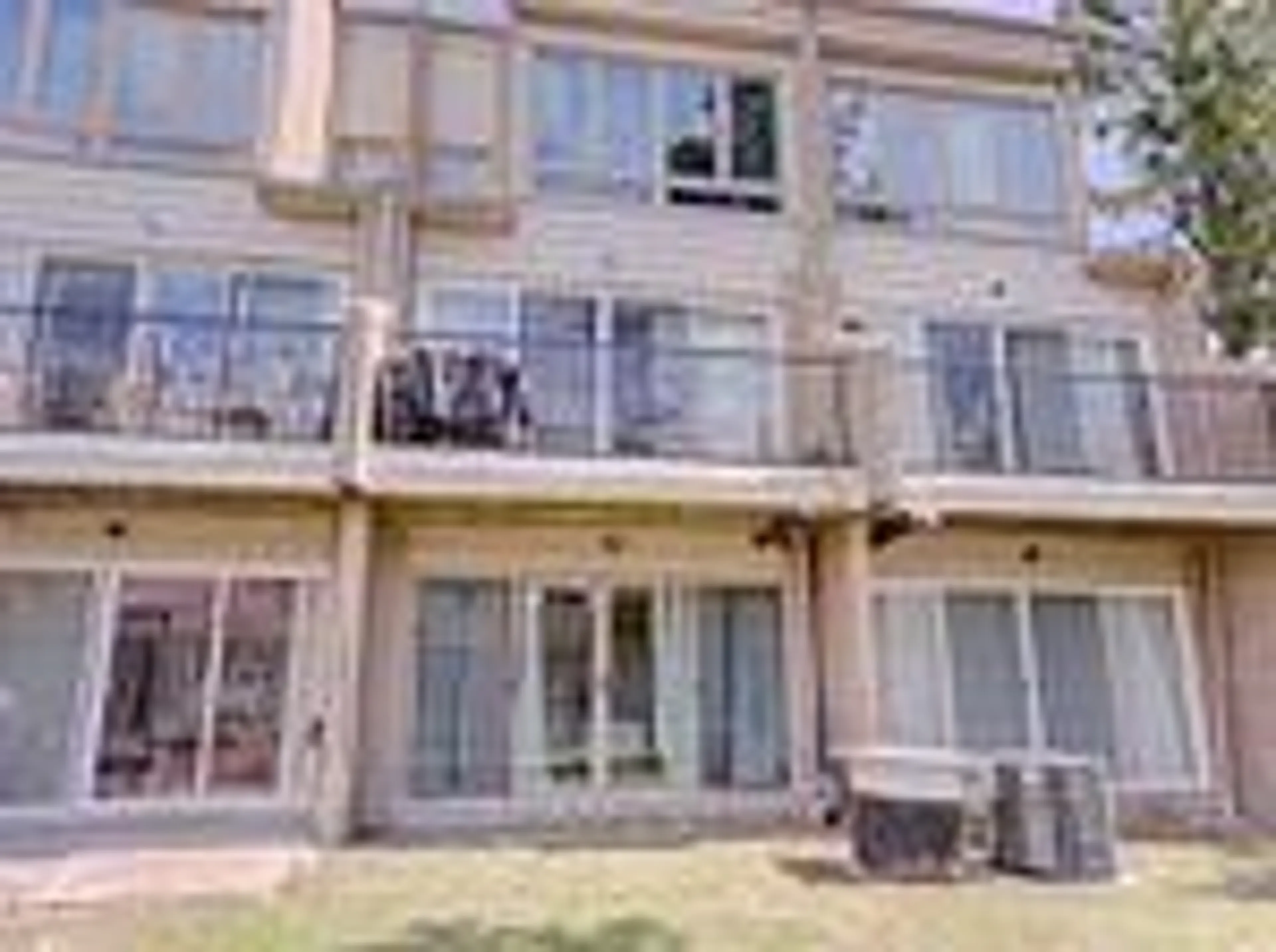 Patio, building for 62 Cumberland Lane, Ajax Ontario L1S 7K4