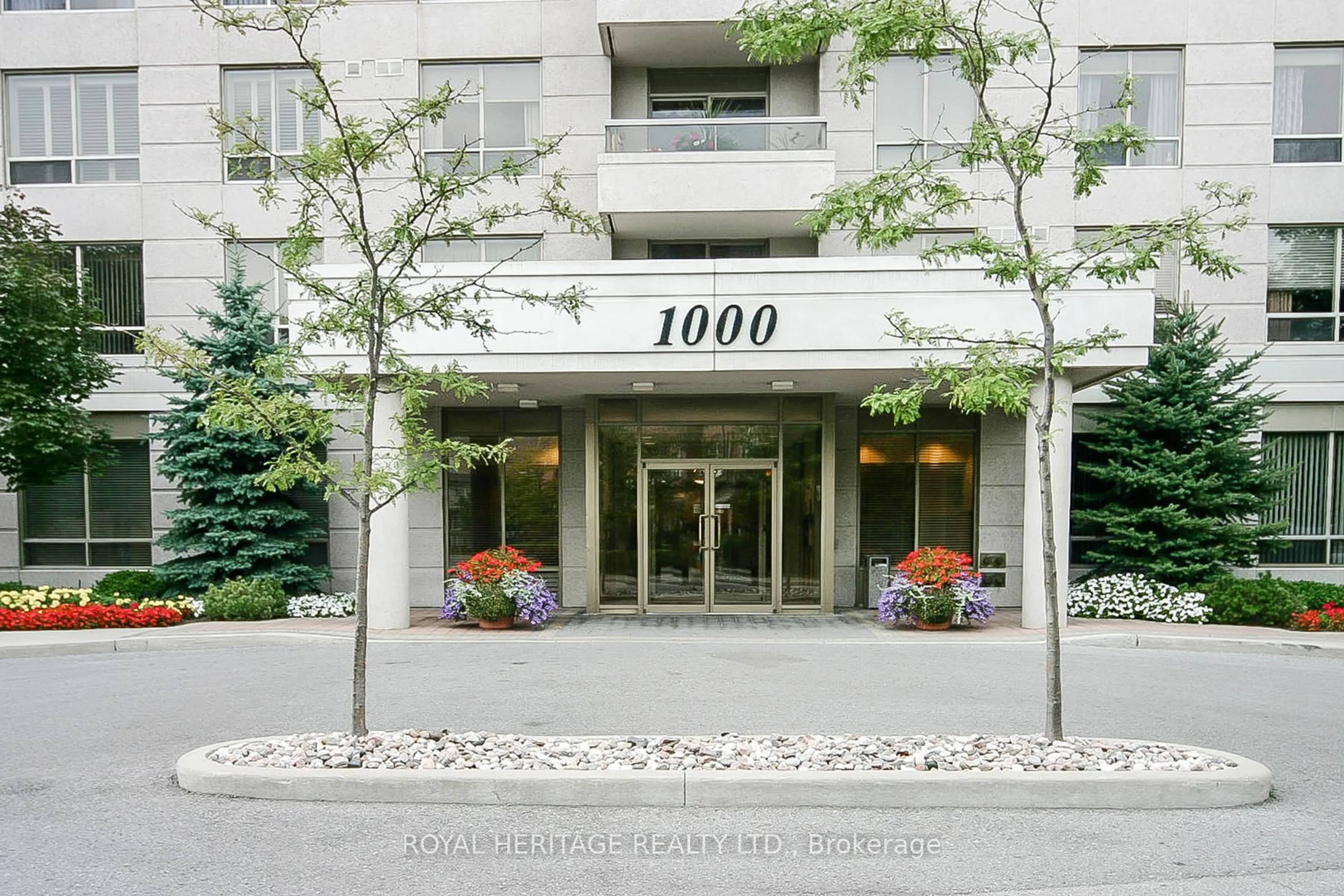 Indoor foyer for 1000 The Esplanade #1502, Pickering Ontario L1V 6V4