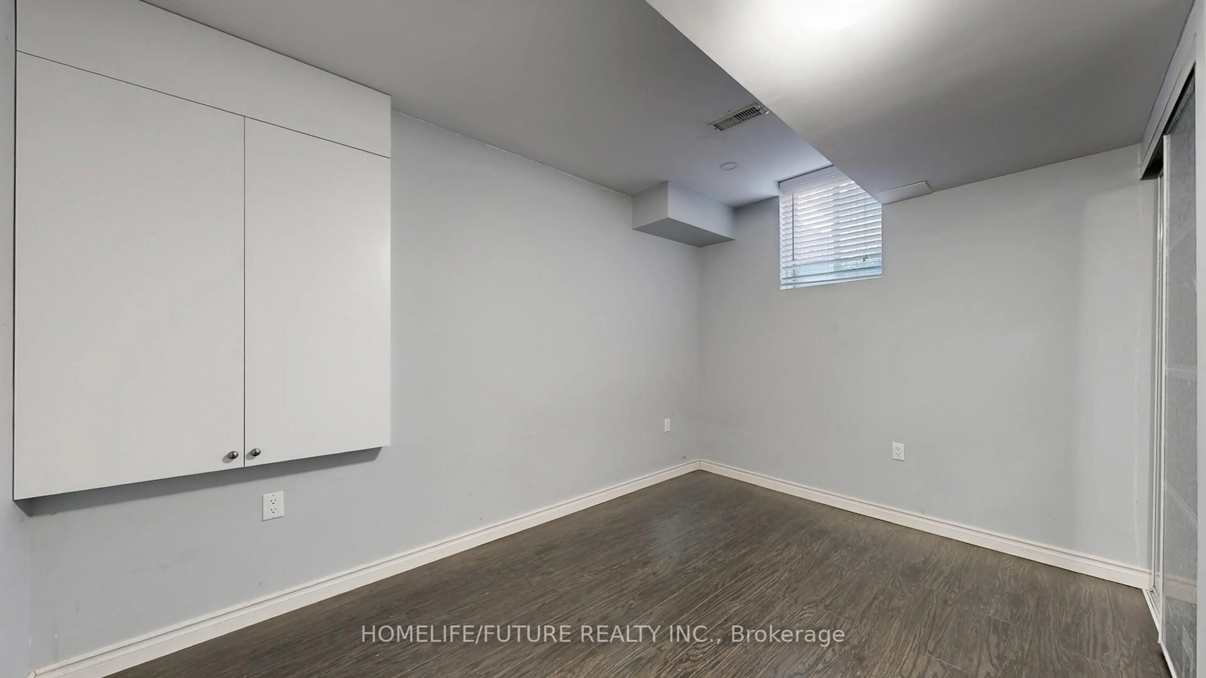 A pic of a room for 14 Flatfield Terr, Toronto Ontario M1B 6B9