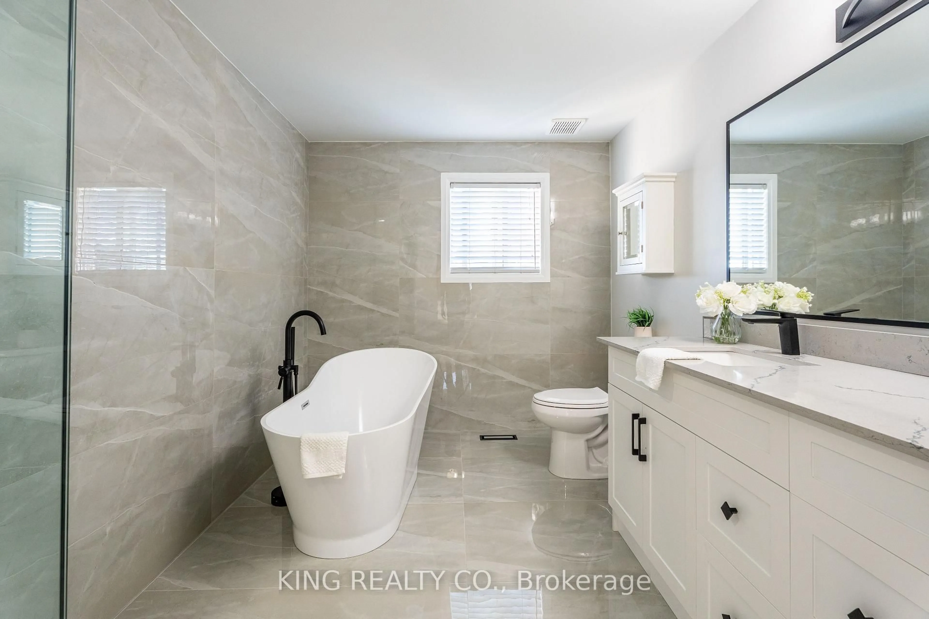 Contemporary bathroom, ceramic/tile floor for 117 Apple Blossom Blvd, Clarington Ontario L1C 4T8