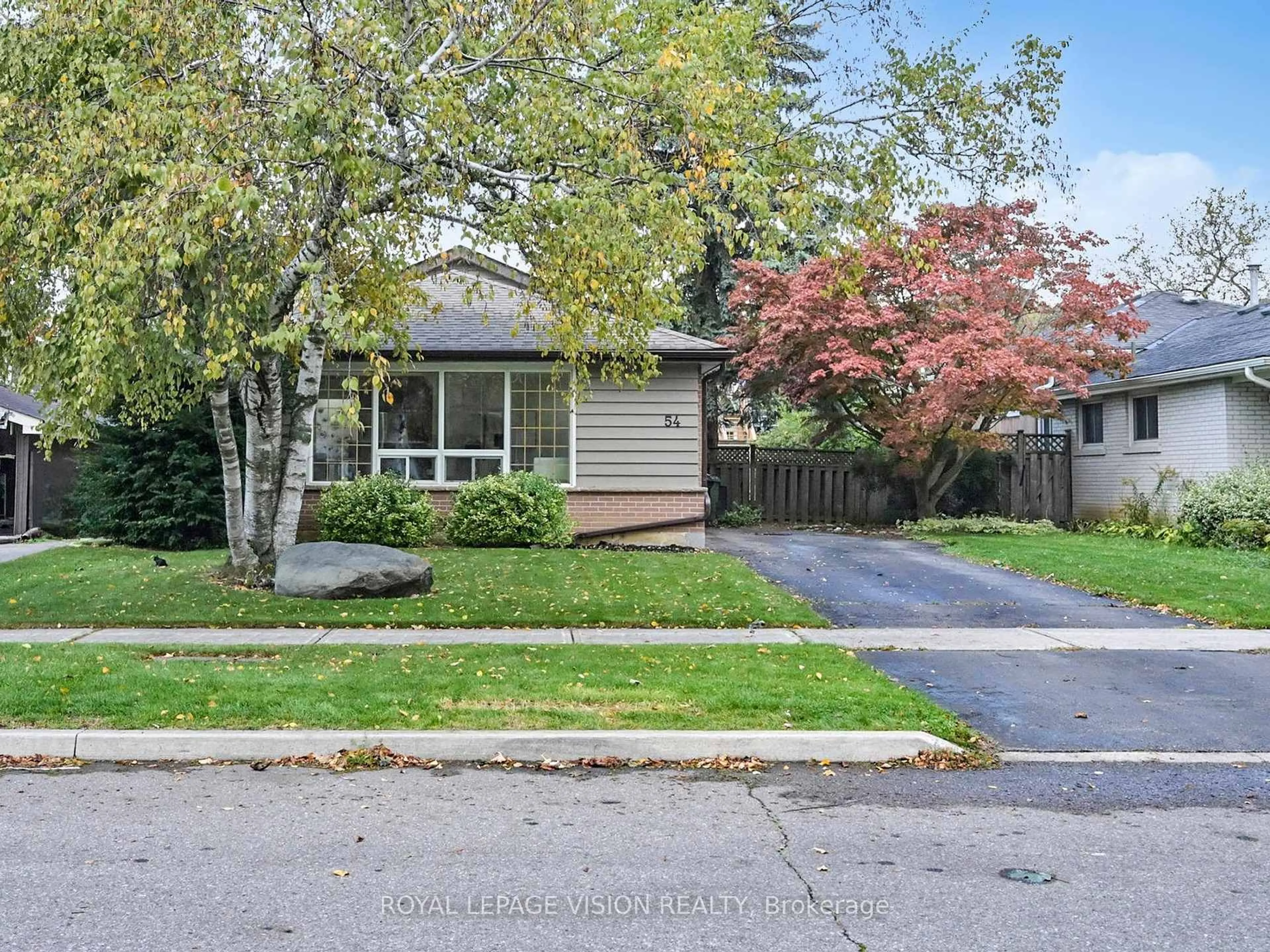 Home with vinyl exterior material, street for 54 Bledlow Manor Dr, Toronto Ontario M1E 1B2