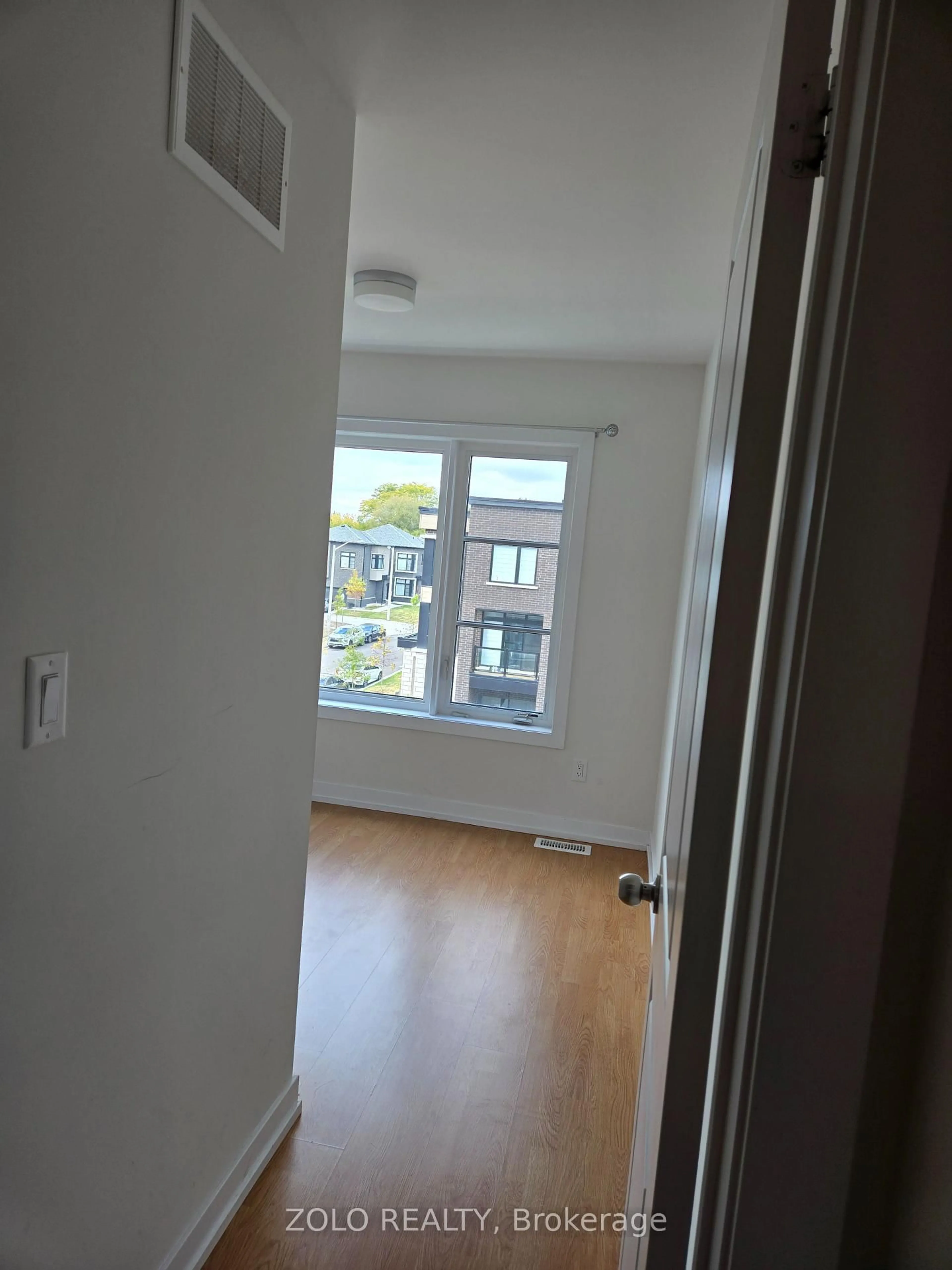 A pic of a room for 168 Brockley Dr, Toronto Ontario M1P 0G3