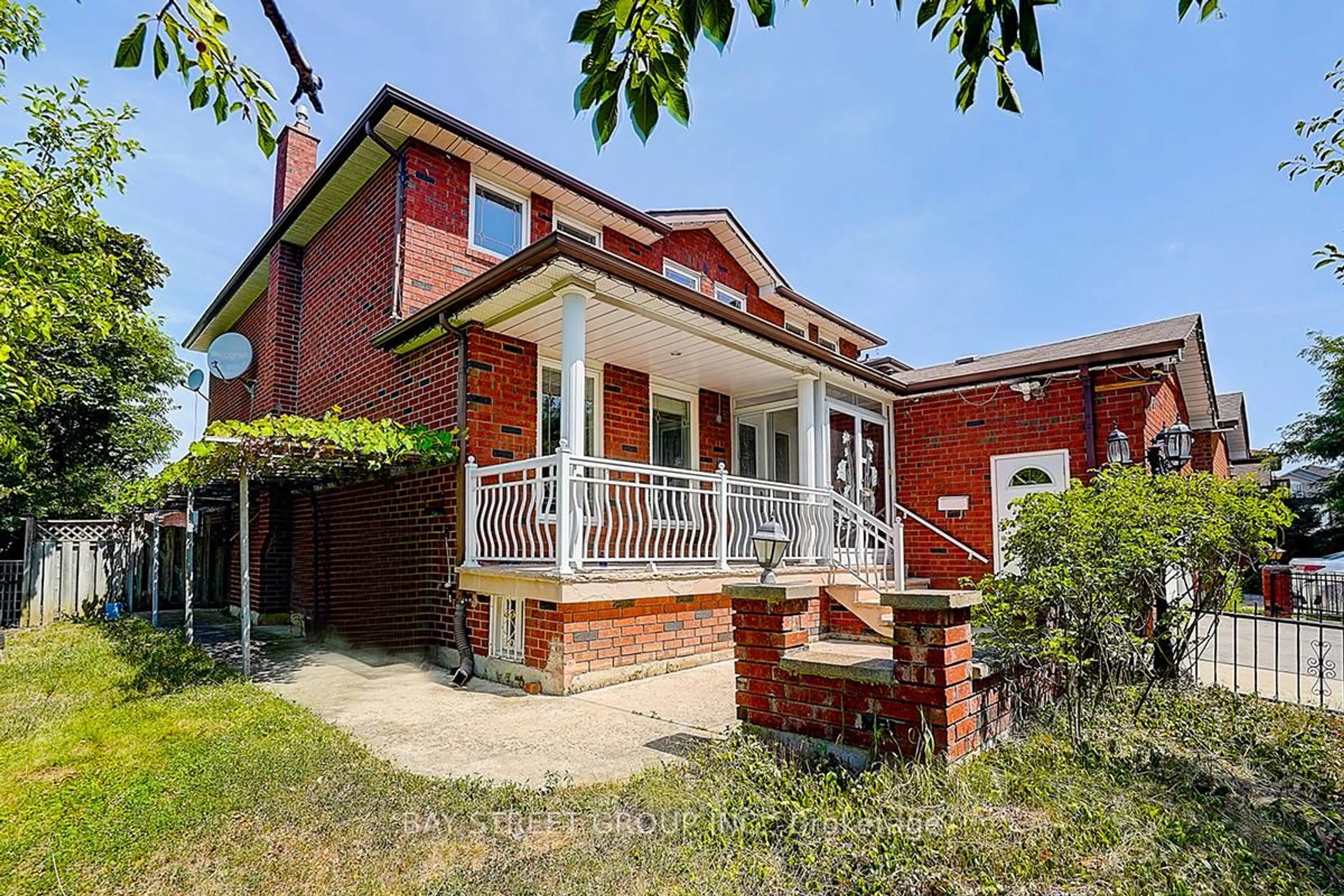 Home with brick exterior material, street for 11 Sunbird Cres, Toronto Ontario M1V 3M6