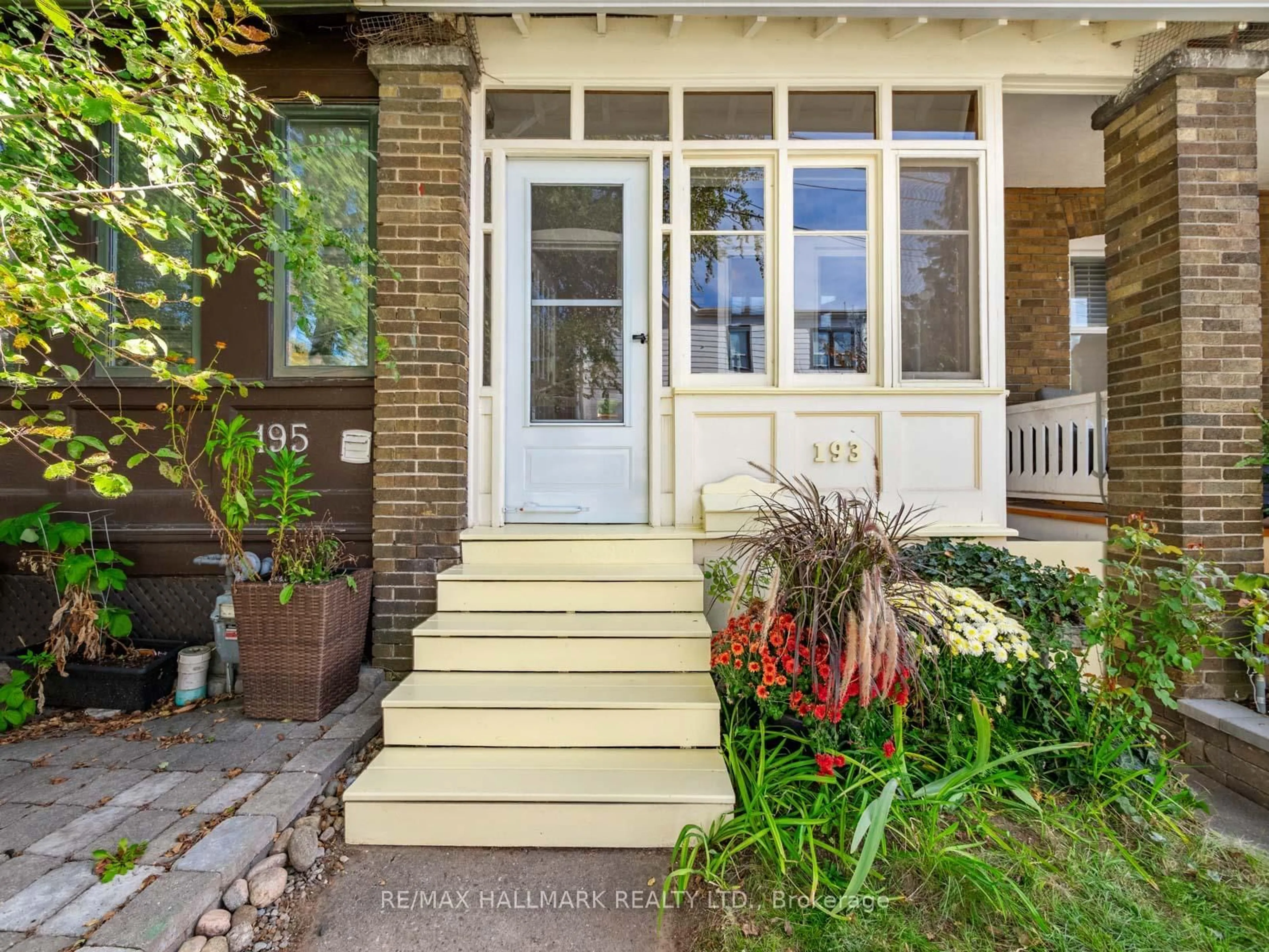 Unknown for 193 Wheeler Ave, Toronto Ontario M4L 3V5