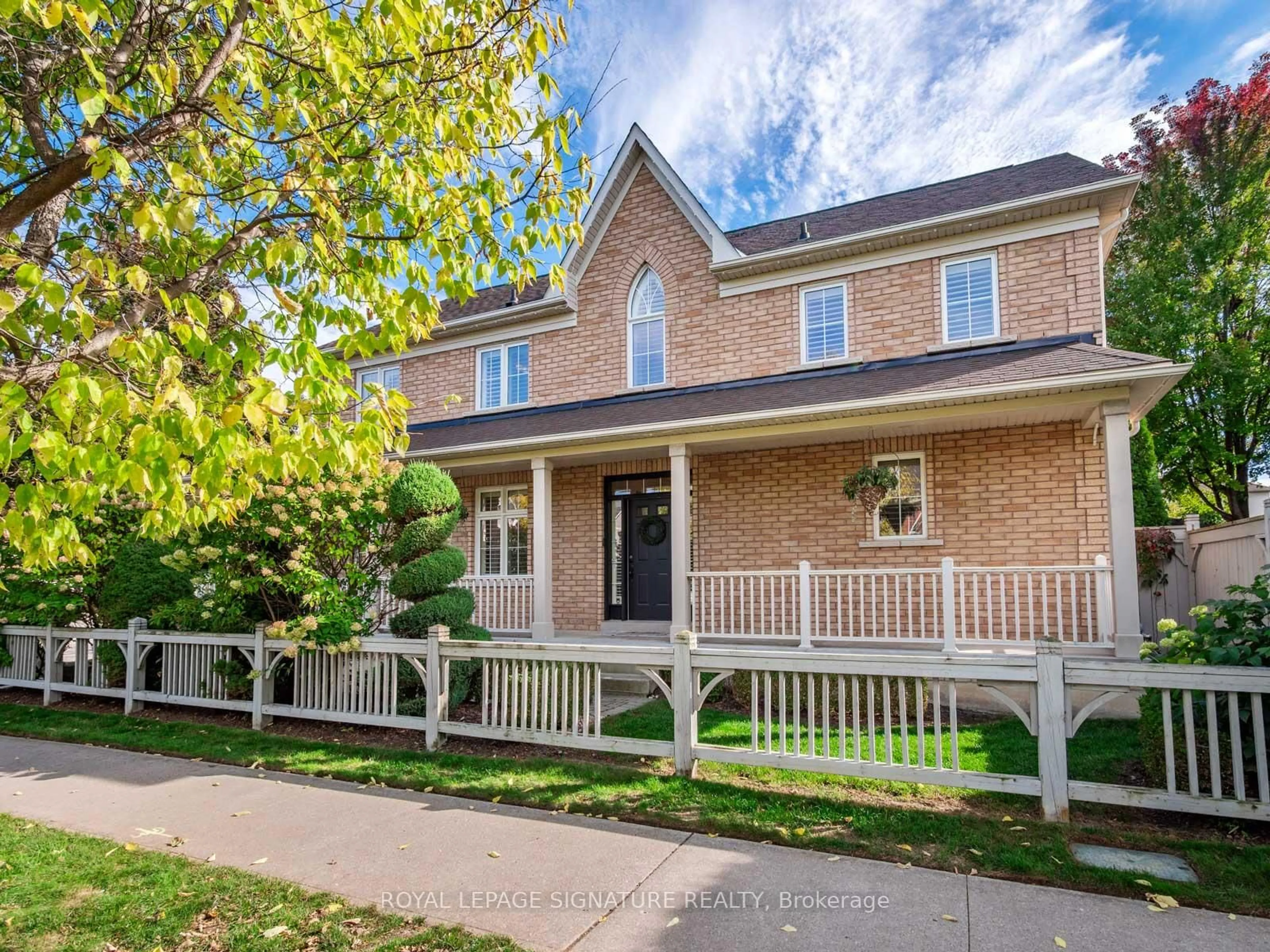 Home with brick exterior material, street for 2 Denbury Crt, Whitby Ontario L1M 2P3