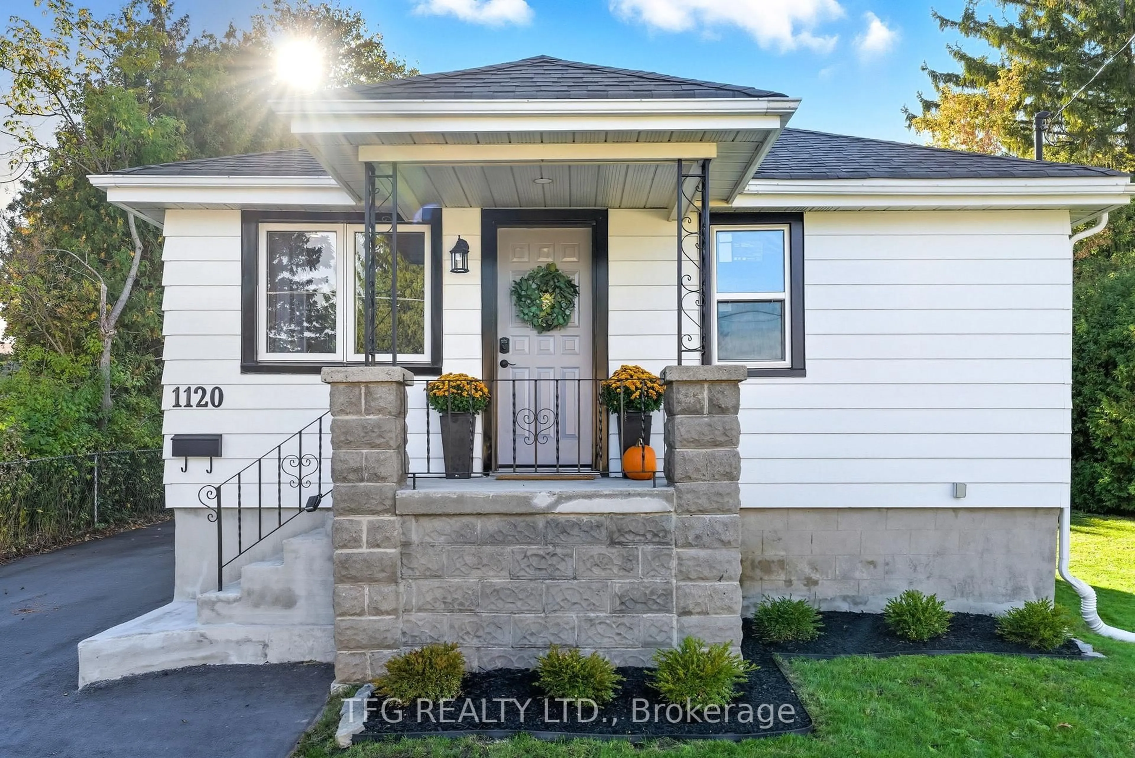 Home with brick exterior material, street for 1120 Somerville St, Oshawa Ontario L1G 4K5