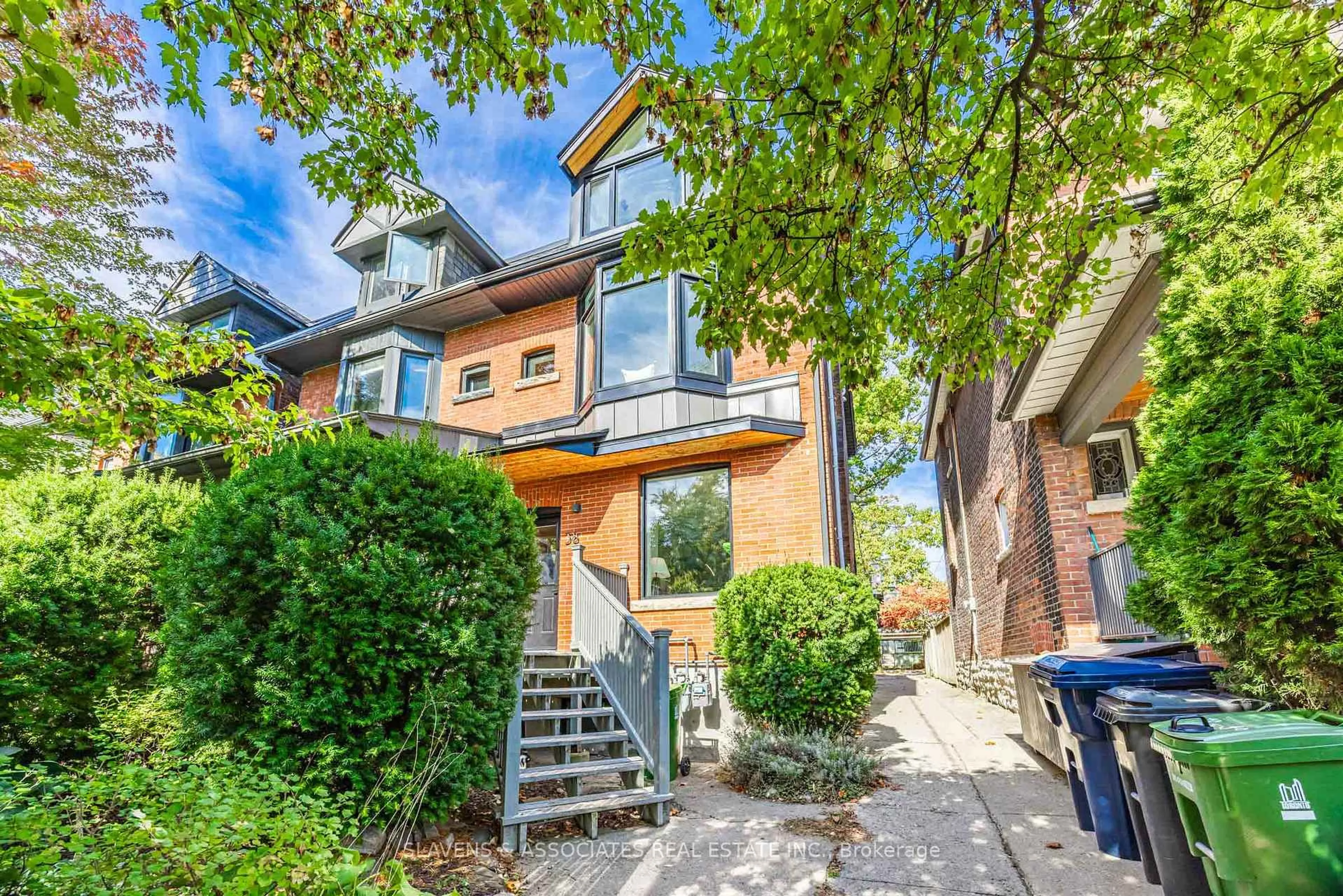 Home with brick exterior material, street for 38 Wroxeter Ave, Toronto Ontario M4K 1J6