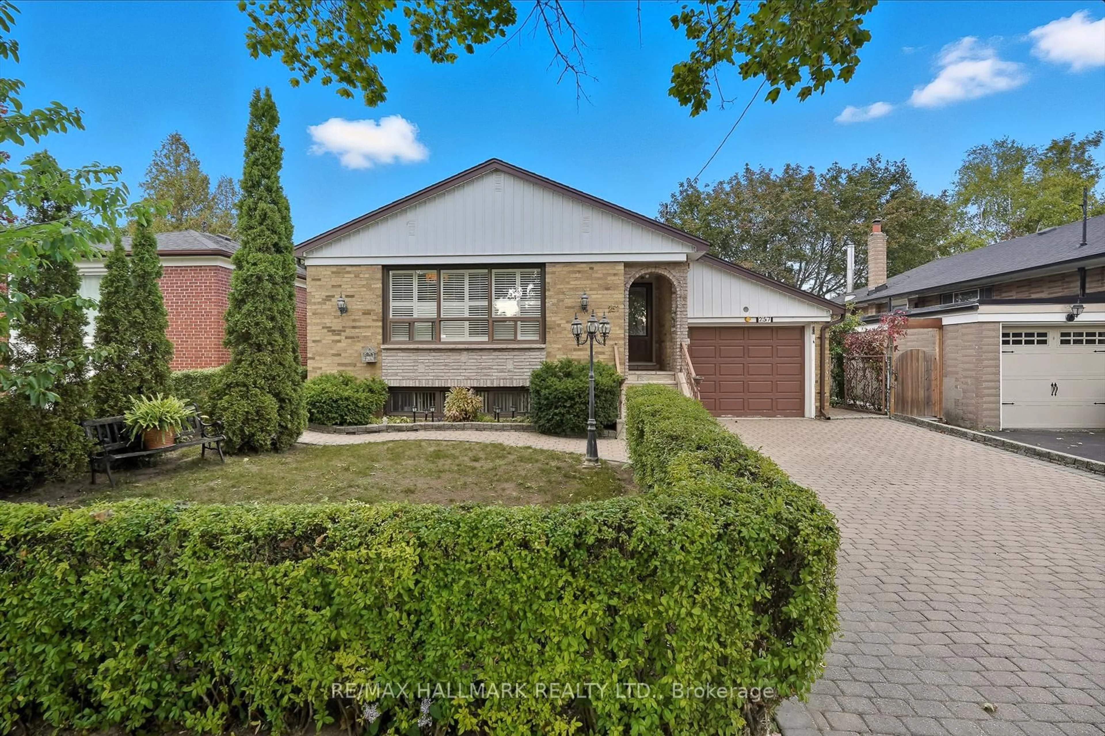 Home with brick exterior material, street for 257 Chine Dr, Toronto Ontario M1M 2L4